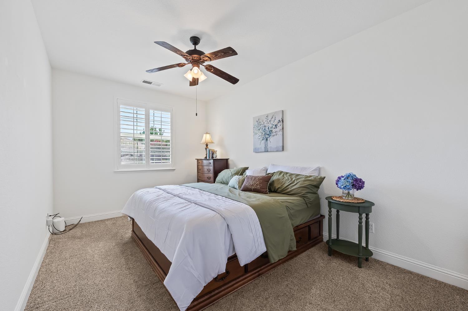 3863 Serena Ave, Clovis, CA 93619