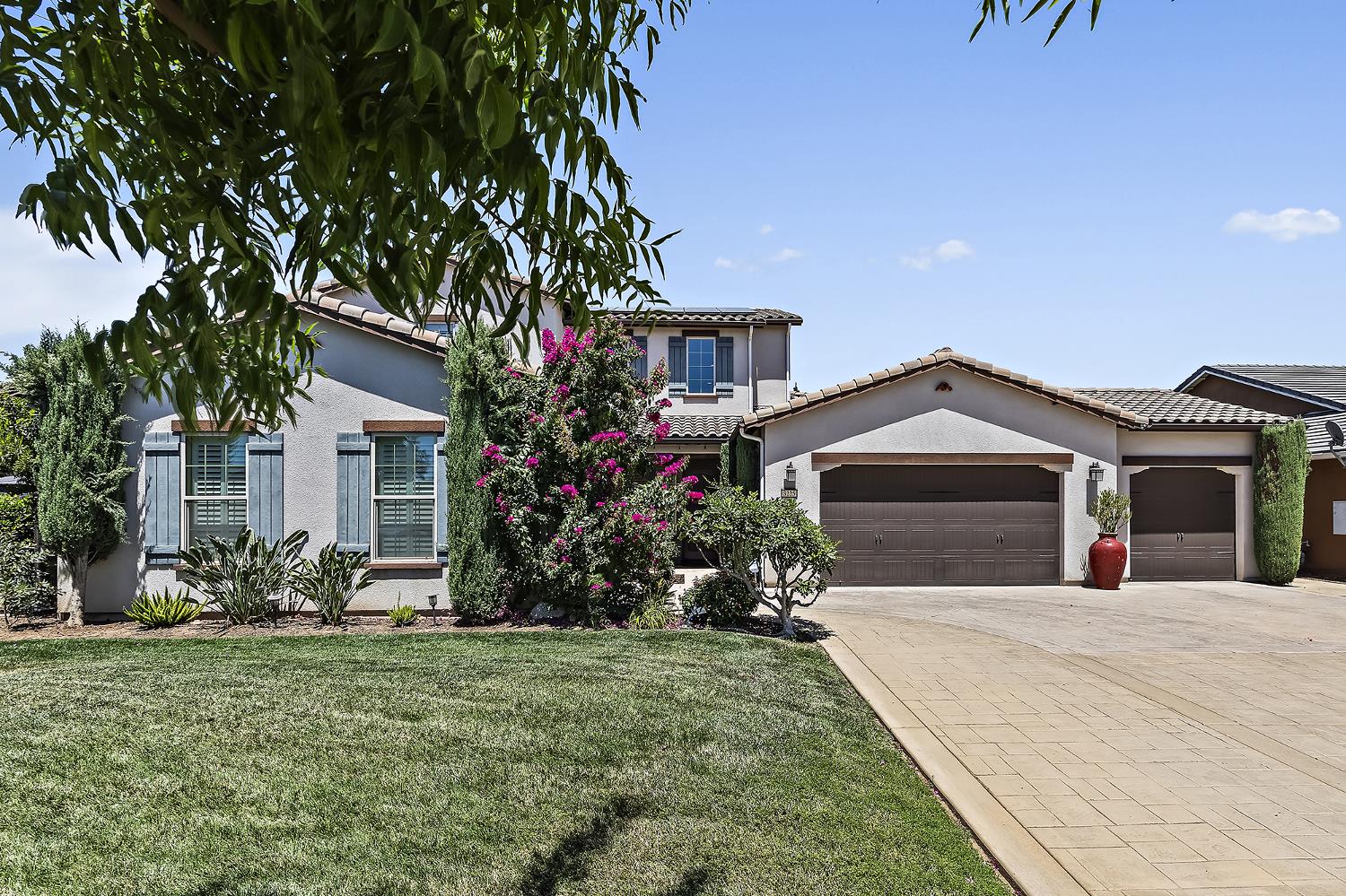 3225 Lexington, Clovis, CA 93619
