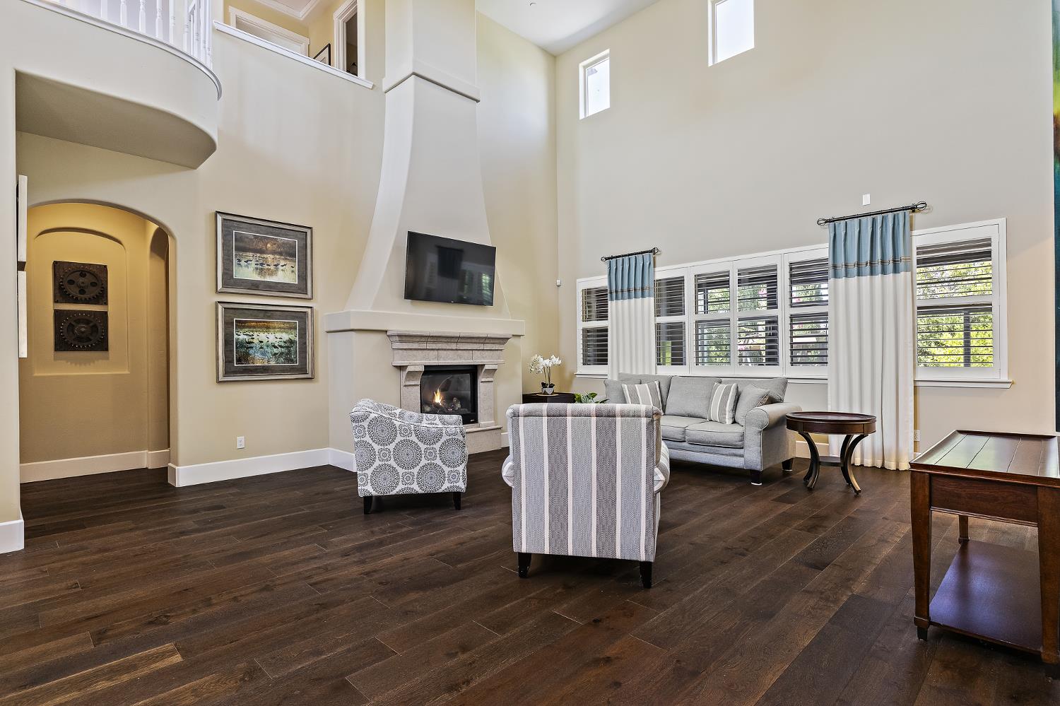 3225 Lexington, Clovis, CA 93619