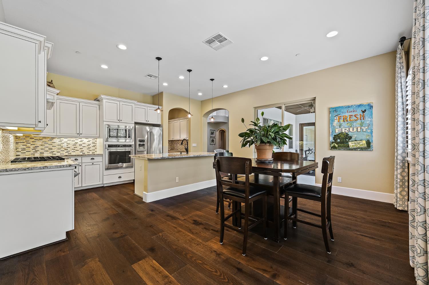 3225 Lexington, Clovis, CA 93619