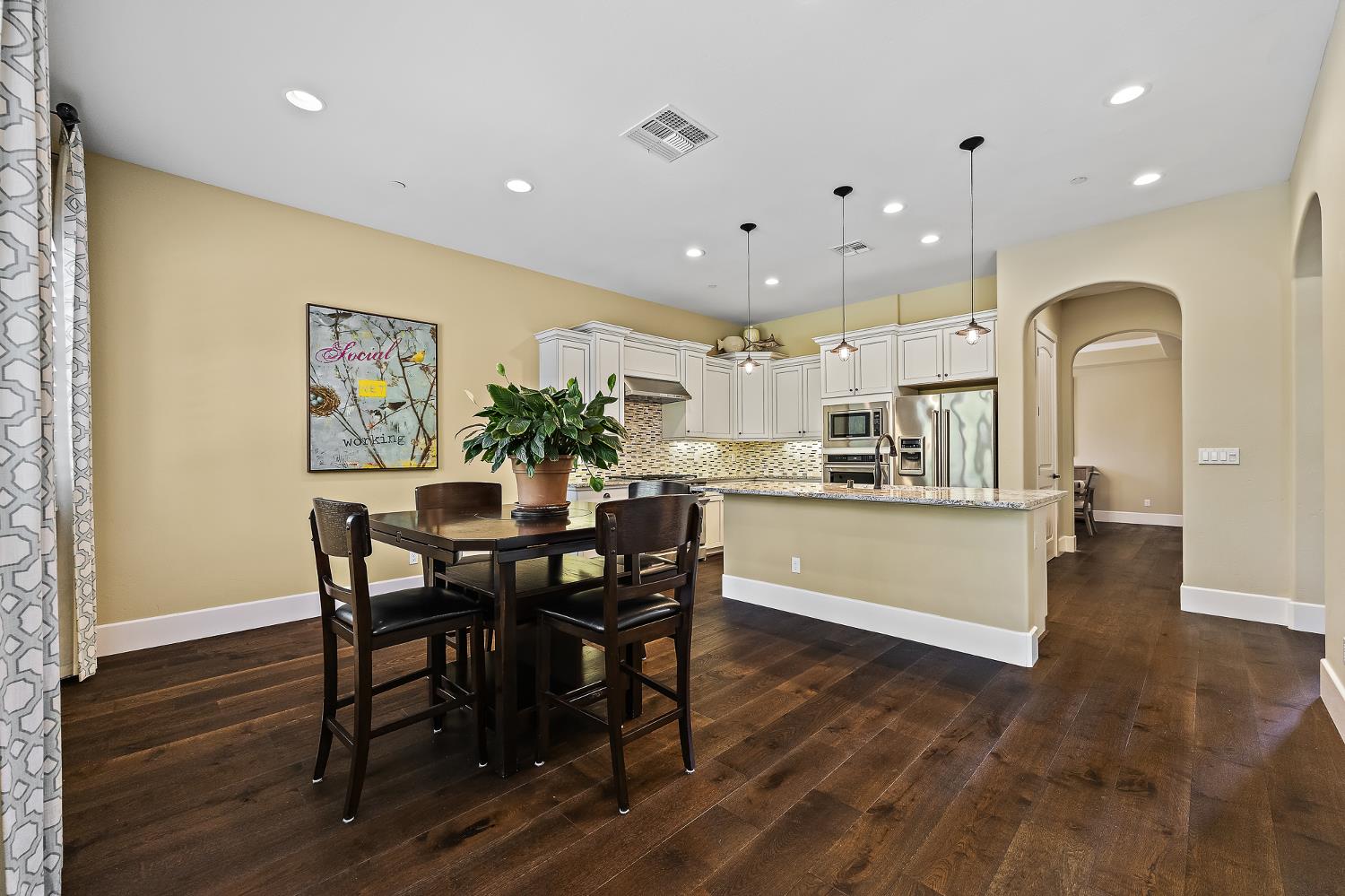 3225 Lexington, Clovis, CA 93619