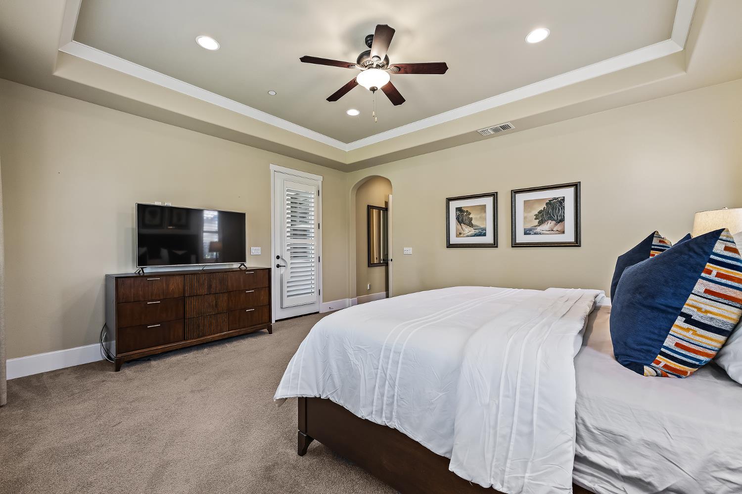 3225 Lexington, Clovis, CA 93619