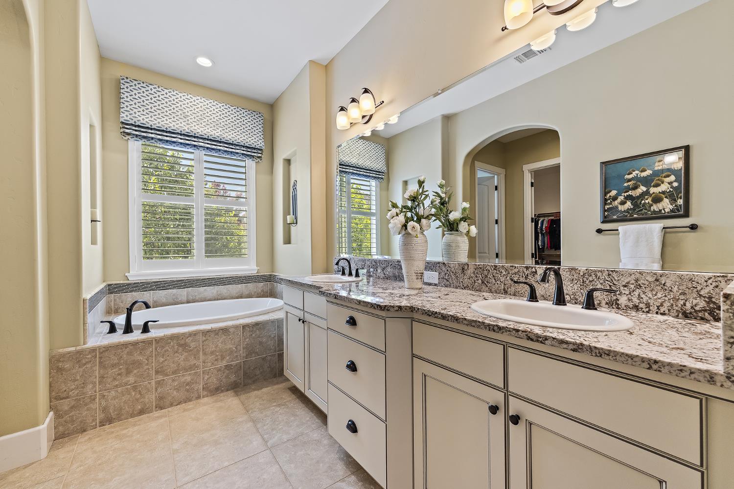 3225 Lexington, Clovis, CA 93619