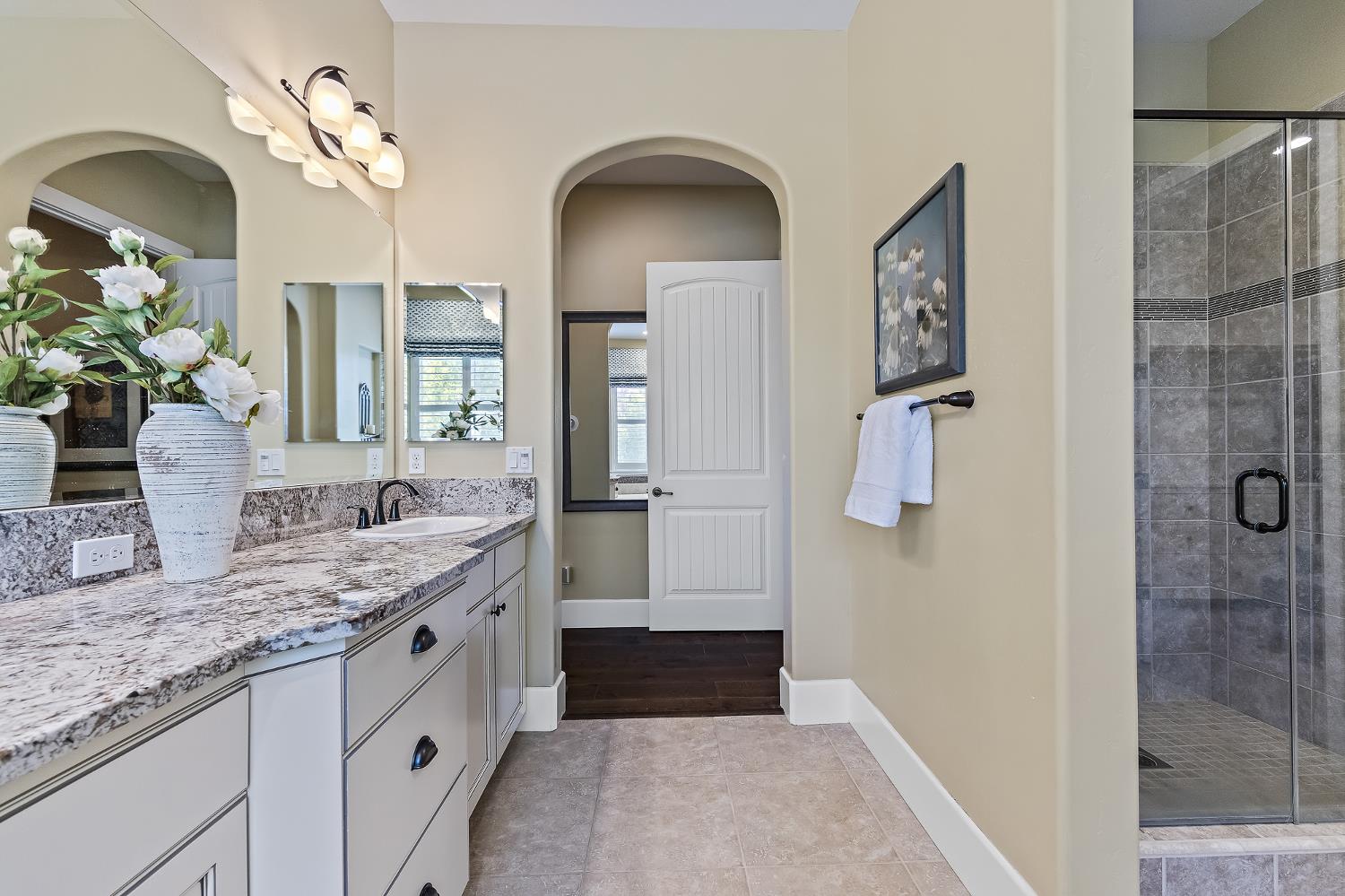 3225 Lexington, Clovis, CA 93619