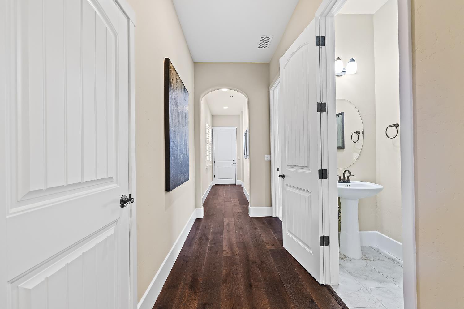 3225 Lexington, Clovis, CA 93619