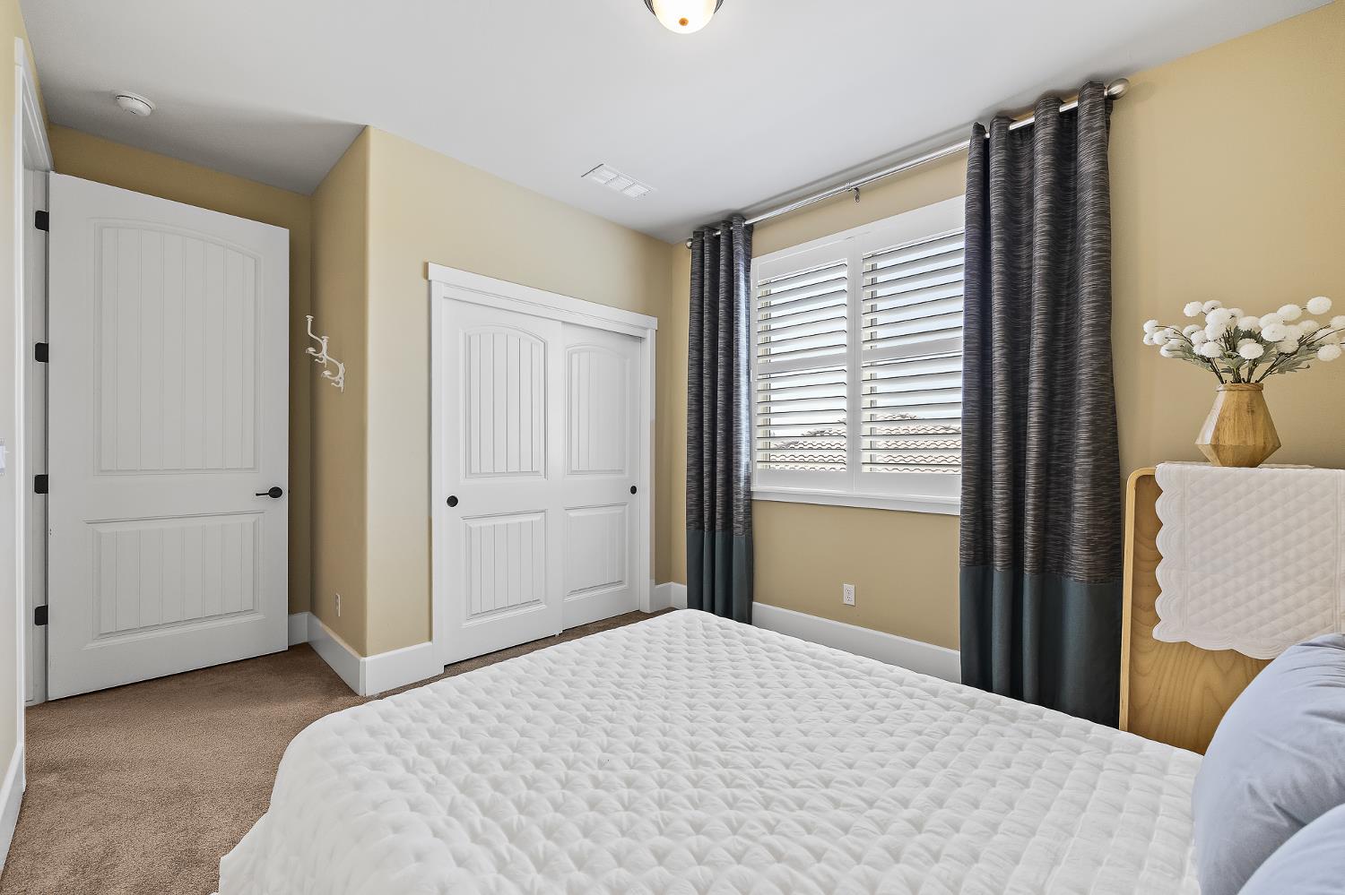 3225 Lexington, Clovis, CA 93619