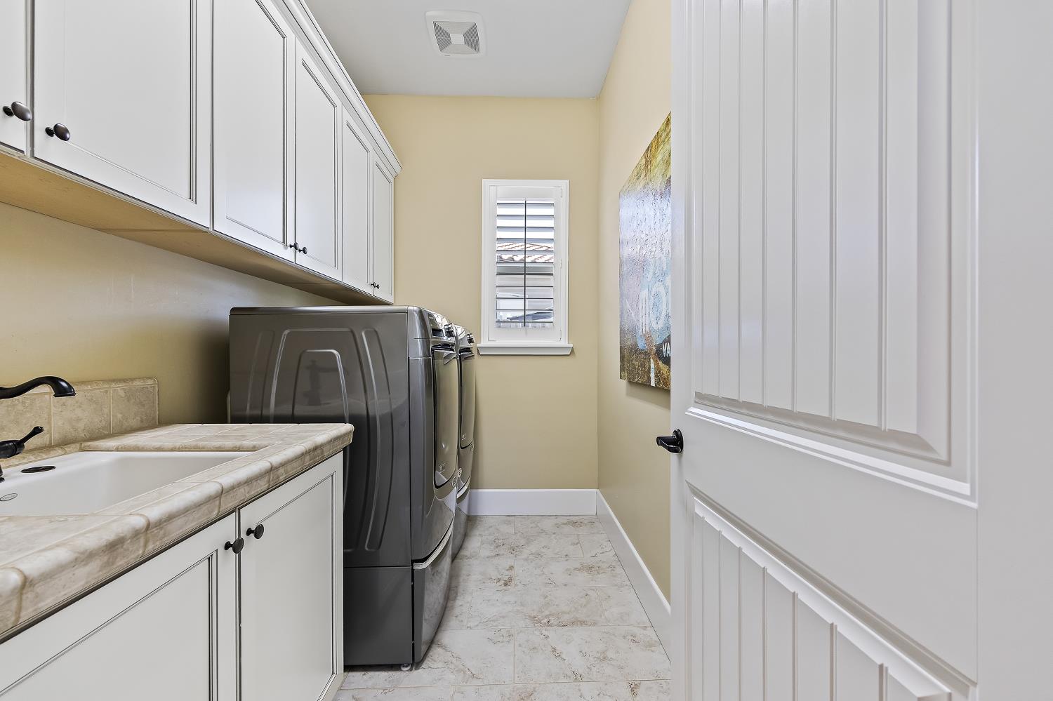 3225 Lexington, Clovis, CA 93619