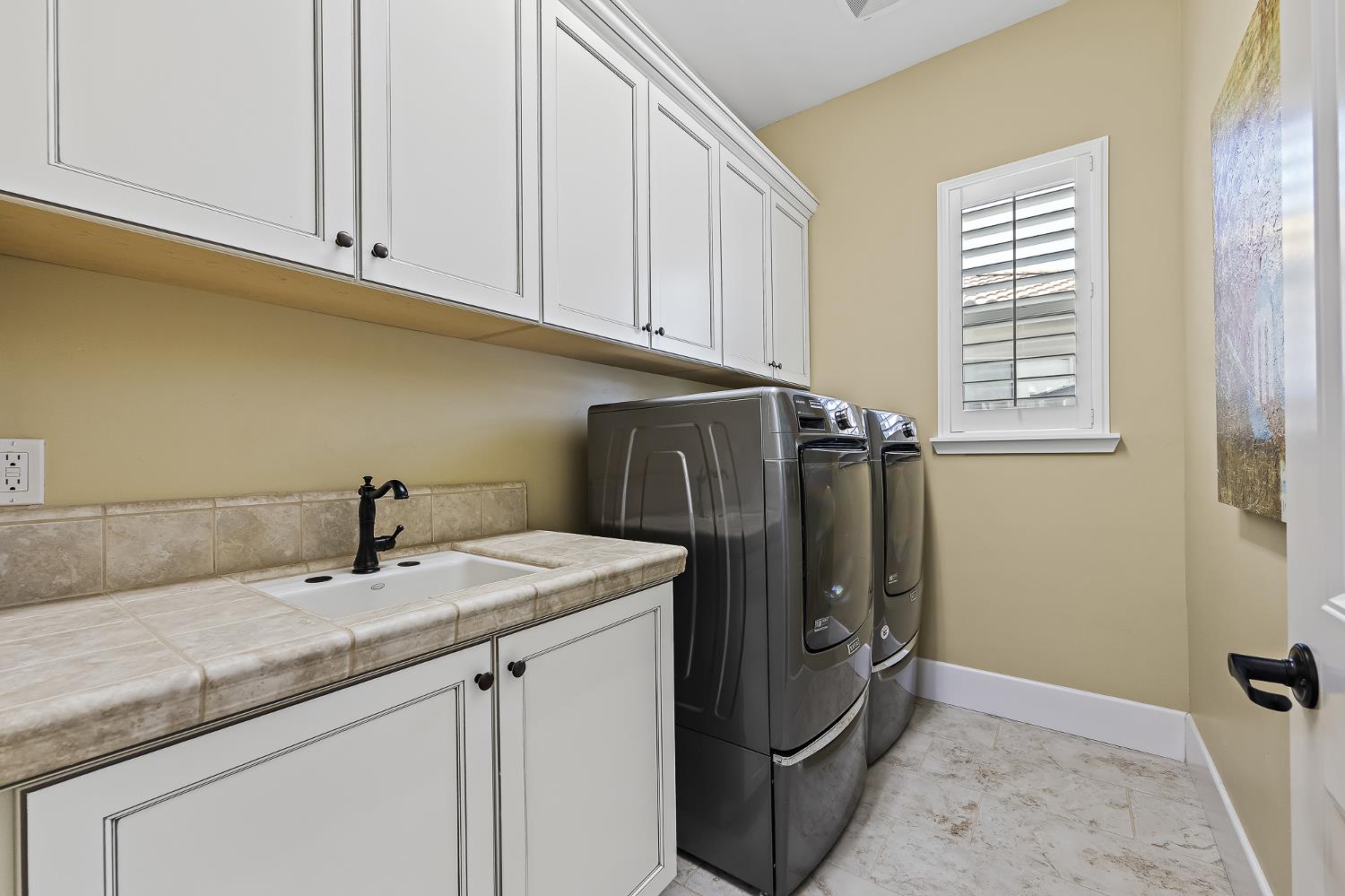 3225 Lexington, Clovis, CA 93619
