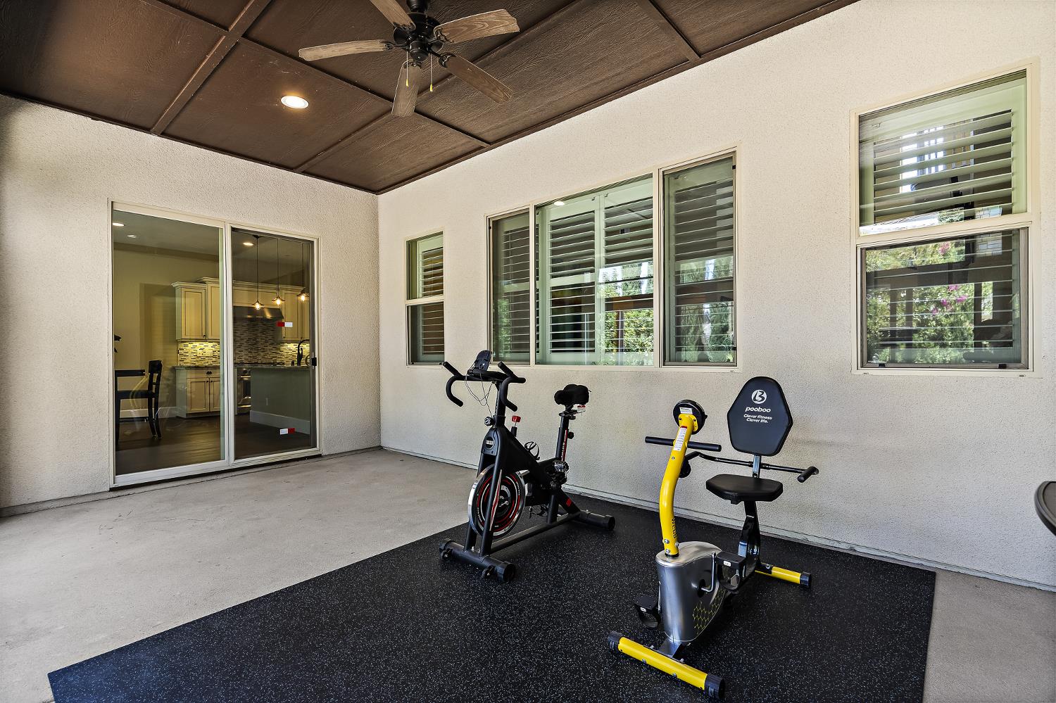 3225 Lexington, Clovis, CA 93619