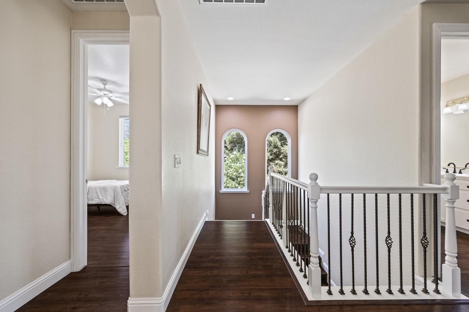 1876 N Jasmine, Clovis, CA 93619