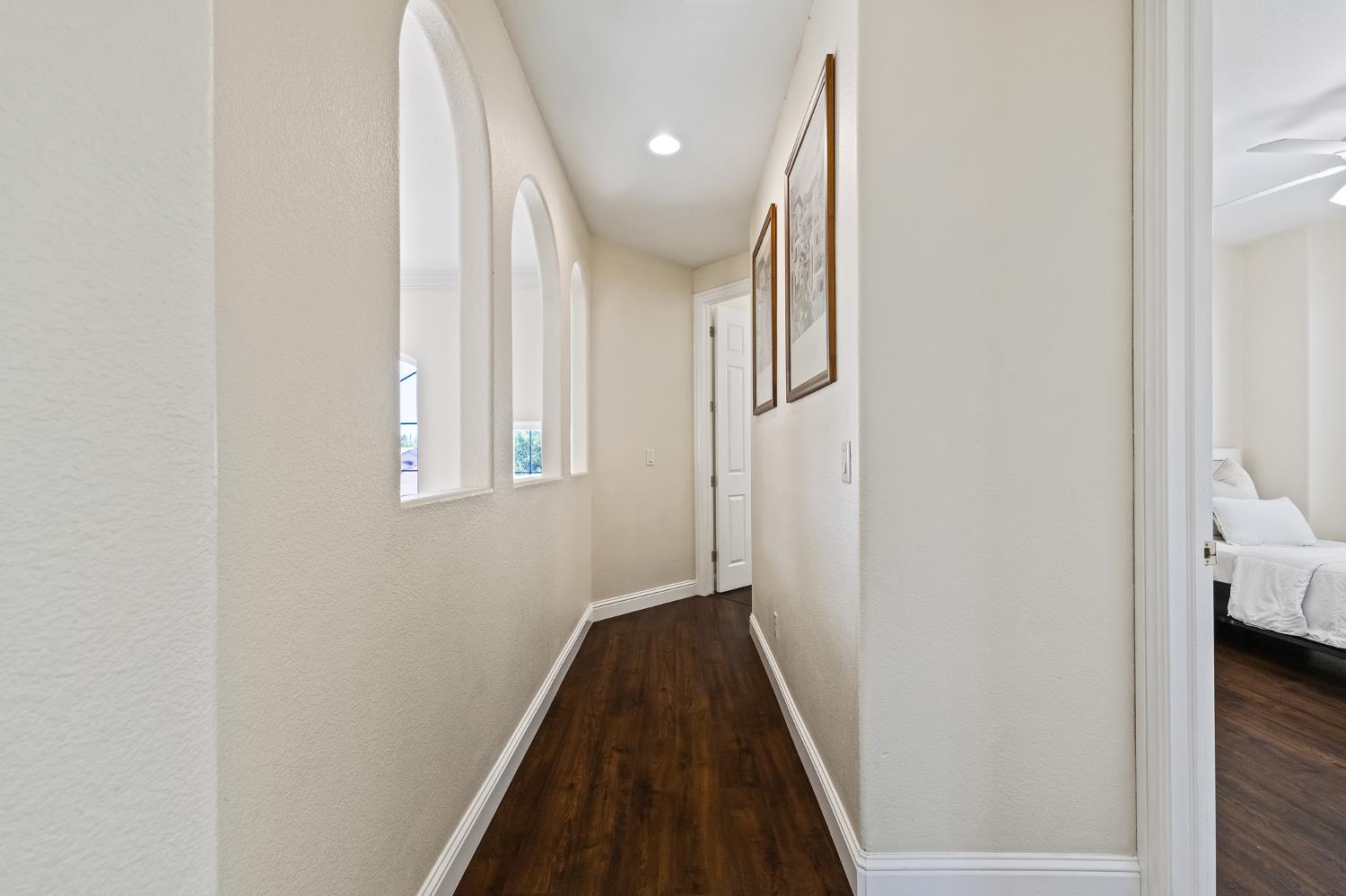 1876 N Jasmine, Clovis, CA 93619
