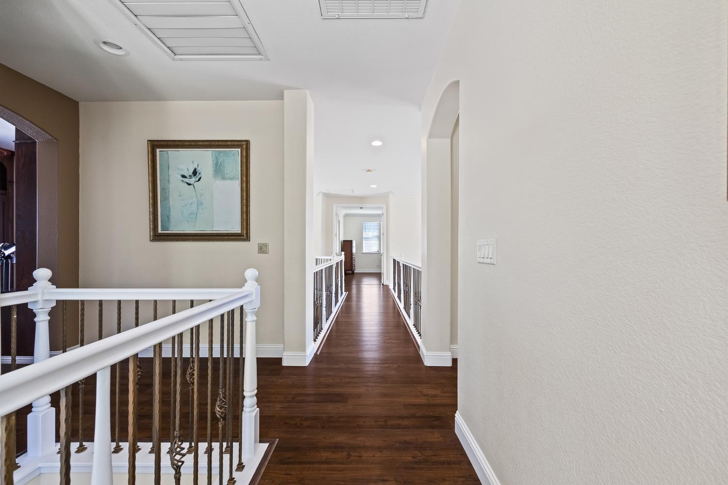 1876 N Jasmine, Clovis, CA 93619