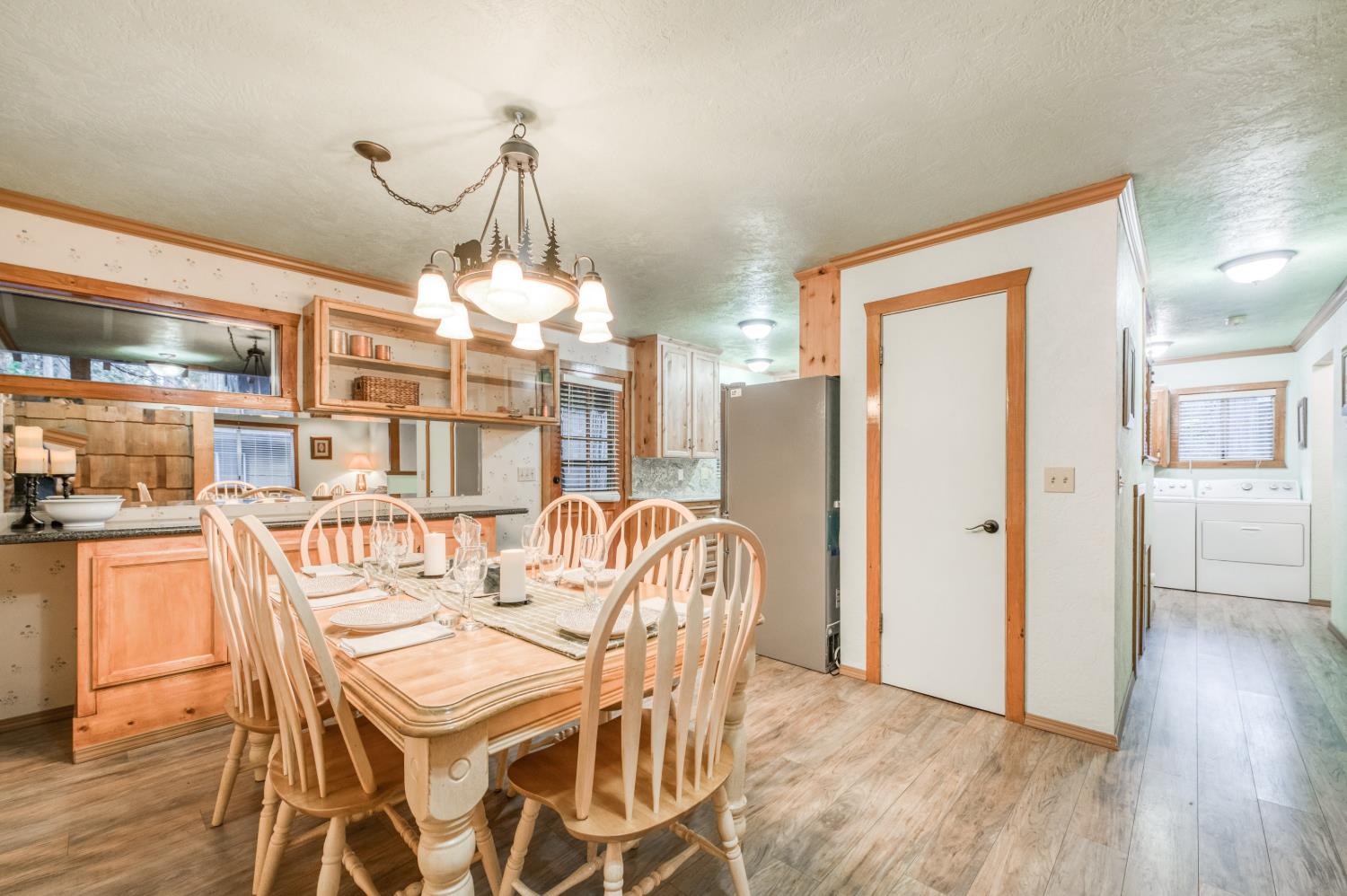 41800 Dogwood Rd, Shaver Lake, CA 93664