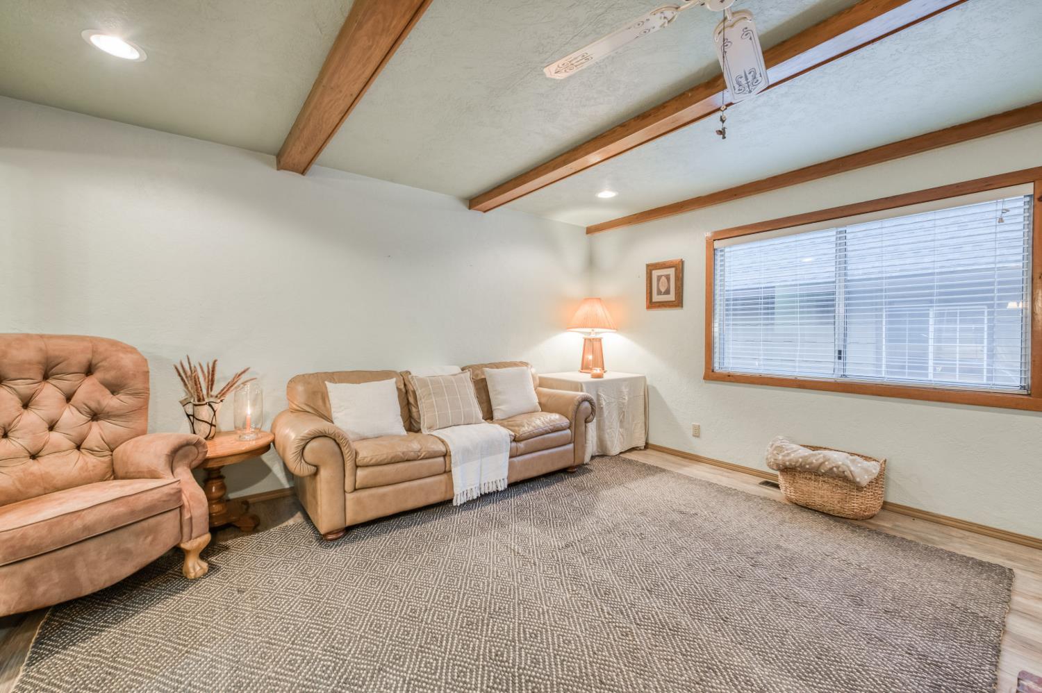 41800 Dogwood Rd, Shaver Lake, CA 93664