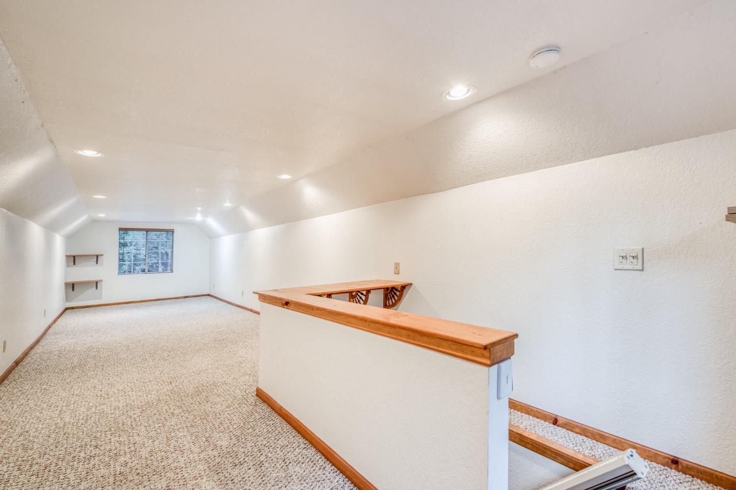 41800 Dogwood Rd, Shaver Lake, CA 93664