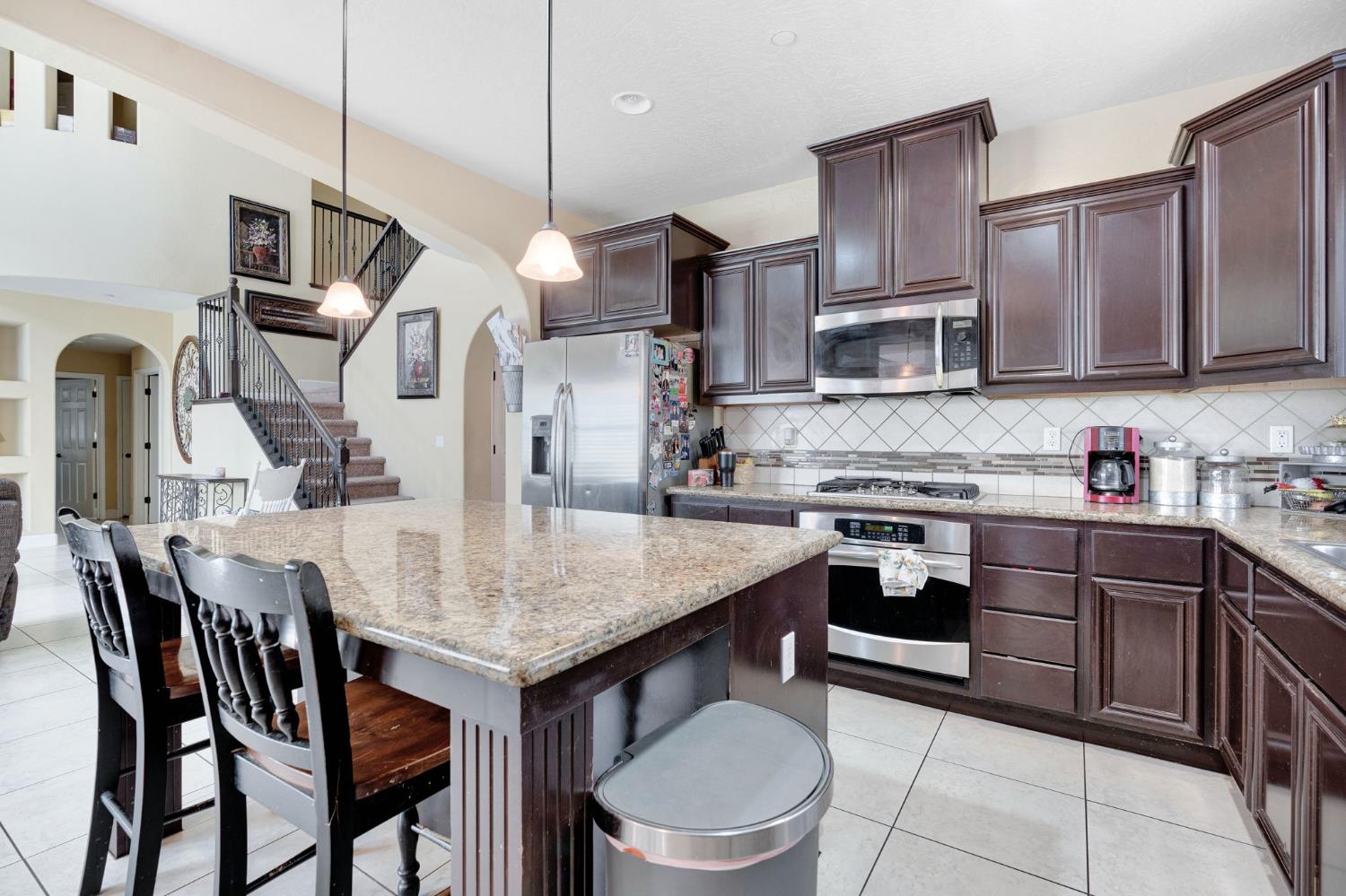 3450 N Jason Ave, Fresno, CA 93737