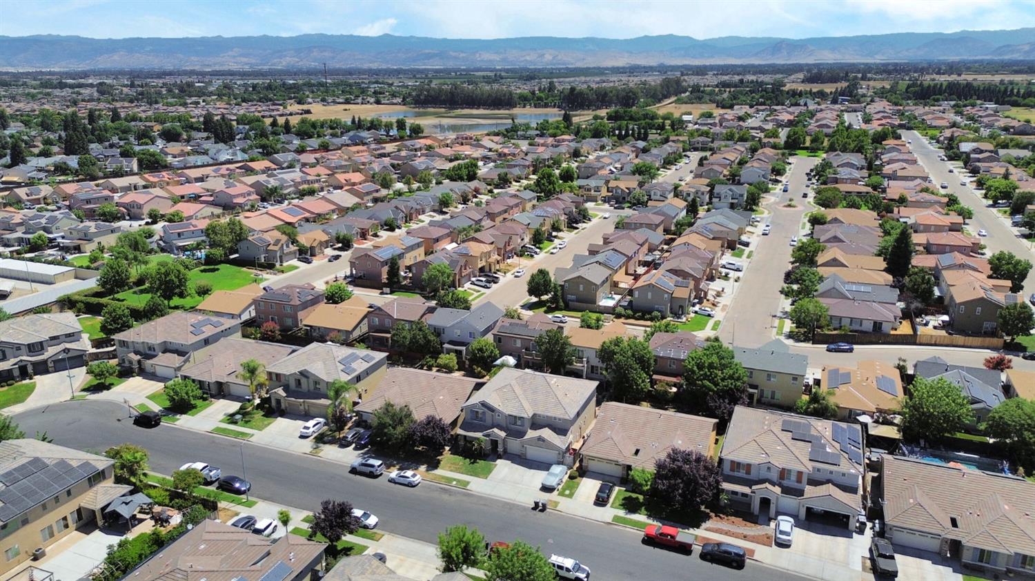 3450 N Jason Ave, Fresno, CA 93737