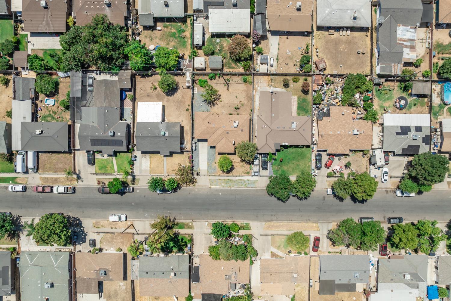 2452 S Holloway Ave, Fresno, CA 93725