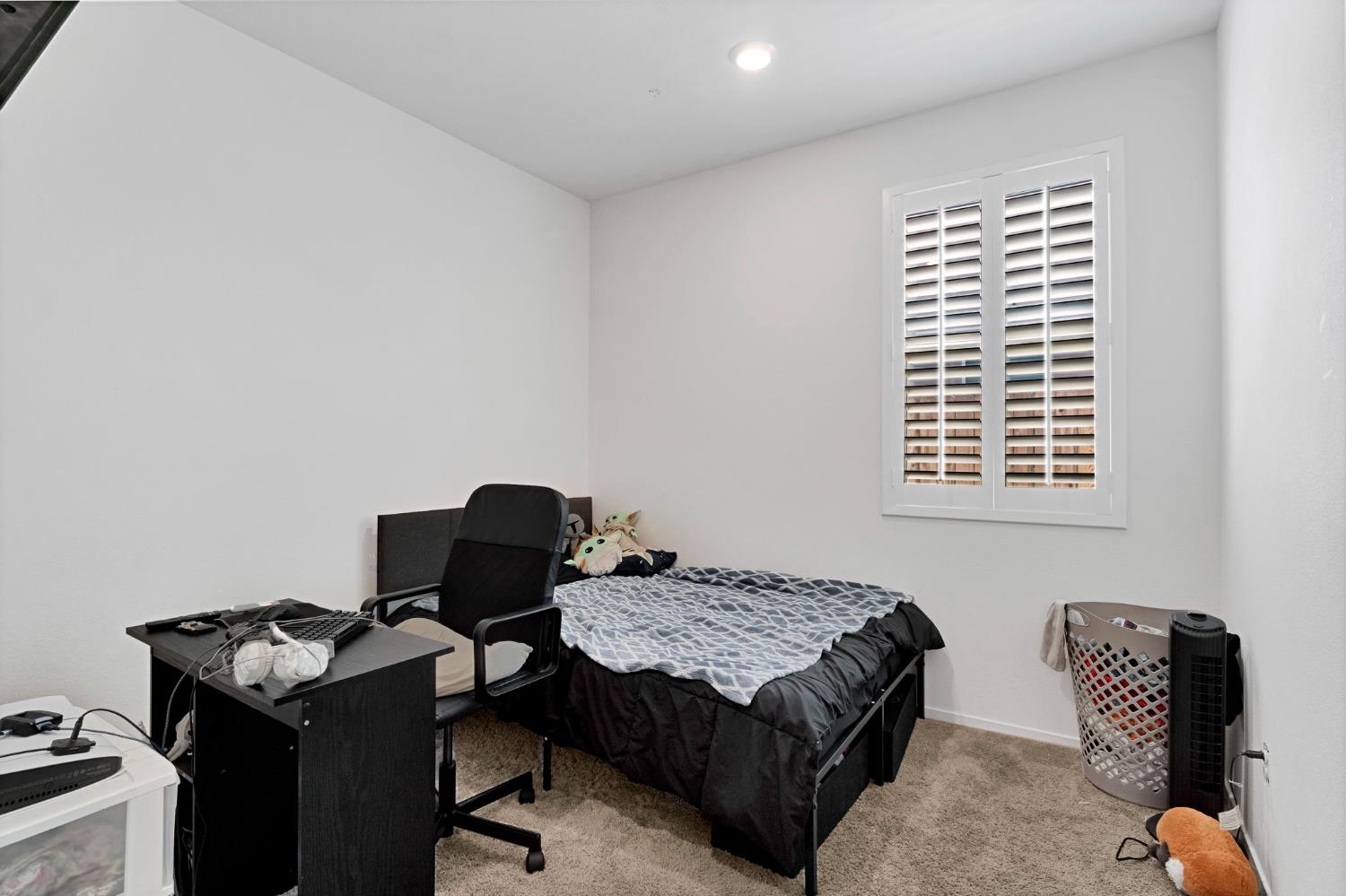 3586 White Sands Dr, Madera, CA 93637