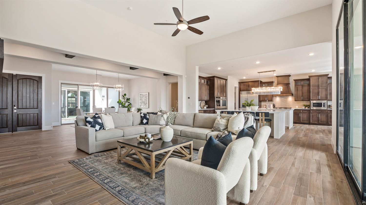 19618 Ventana Hills Dr, Clovis, CA 93619