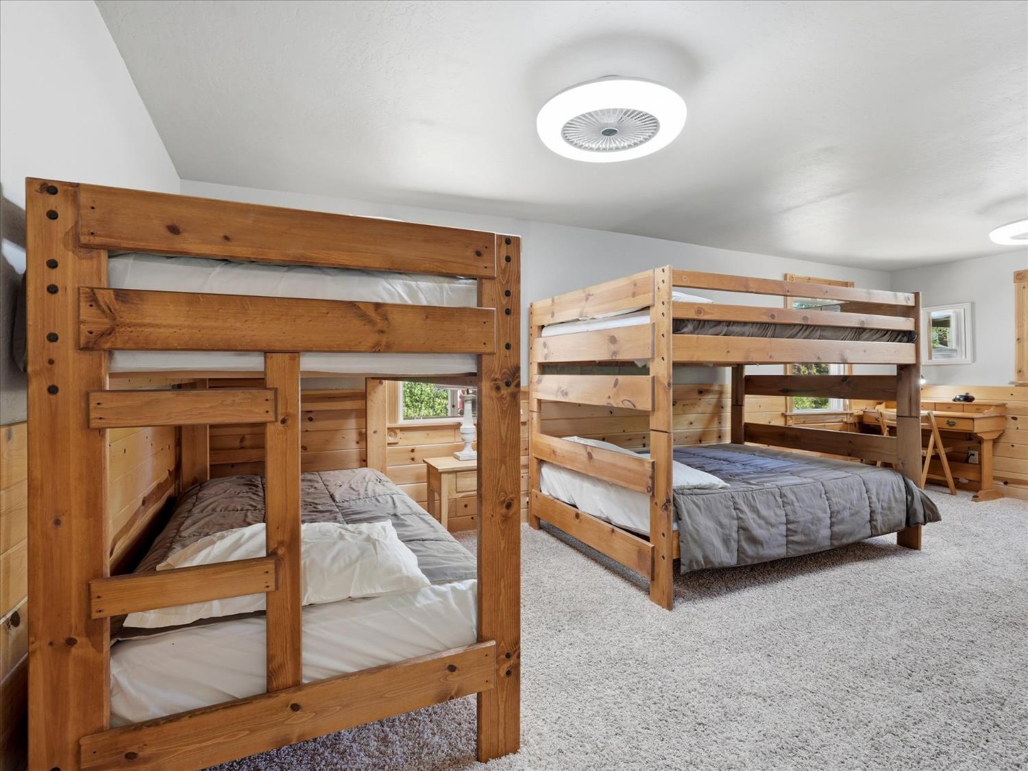 39570 Saunders, Bass Lake, CA 93604