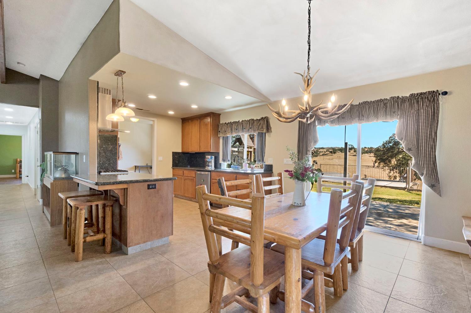 39779 Road 406, Madera, CA 93636
