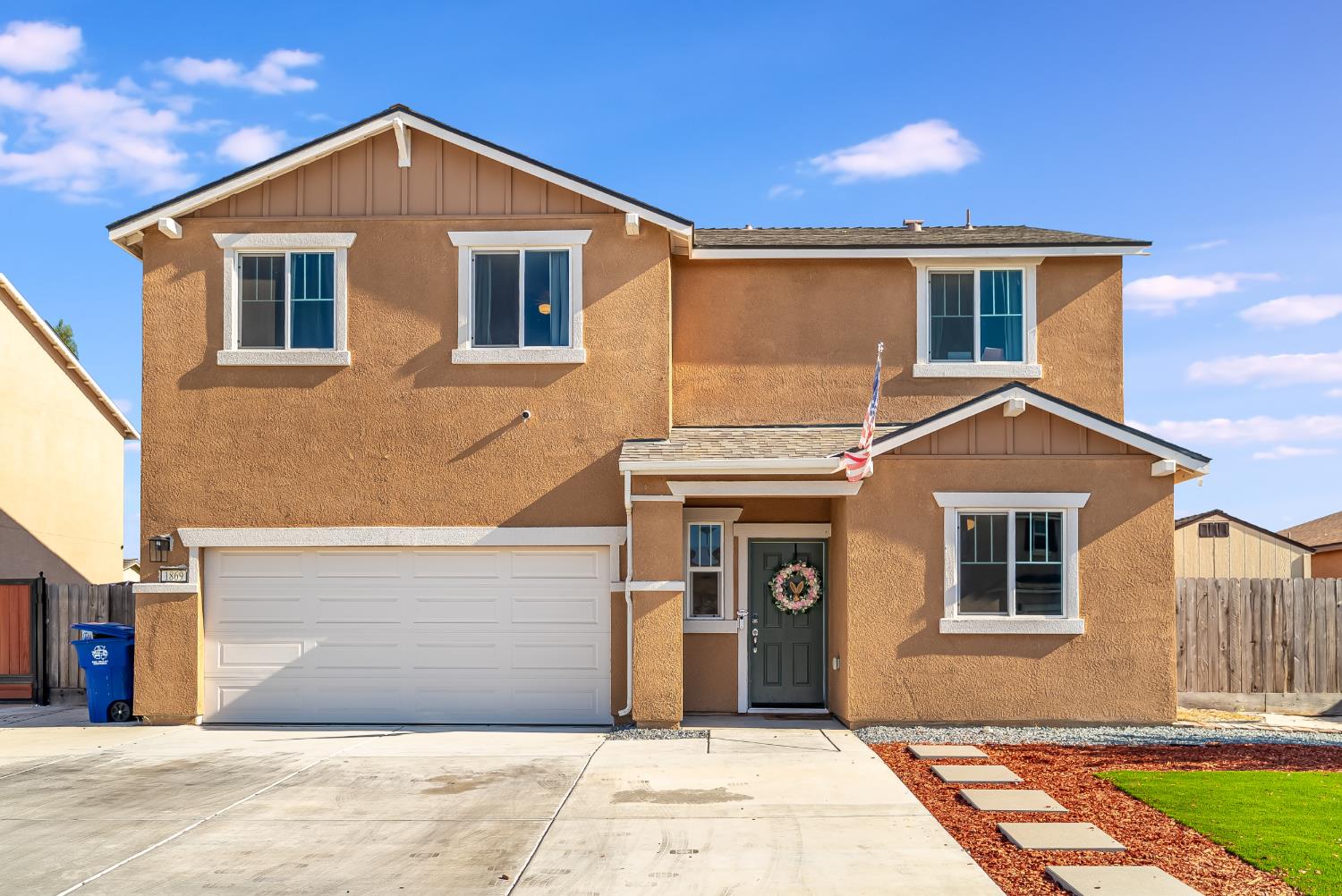 1869 E Gum Ave, Reedley, CA 93654