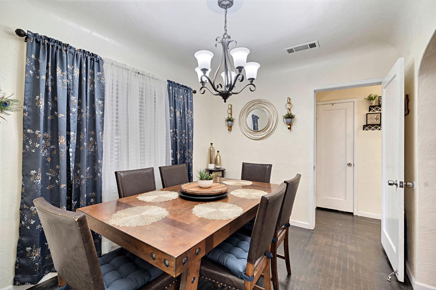 1620 E Michigan Ave, Fresno, CA 93704