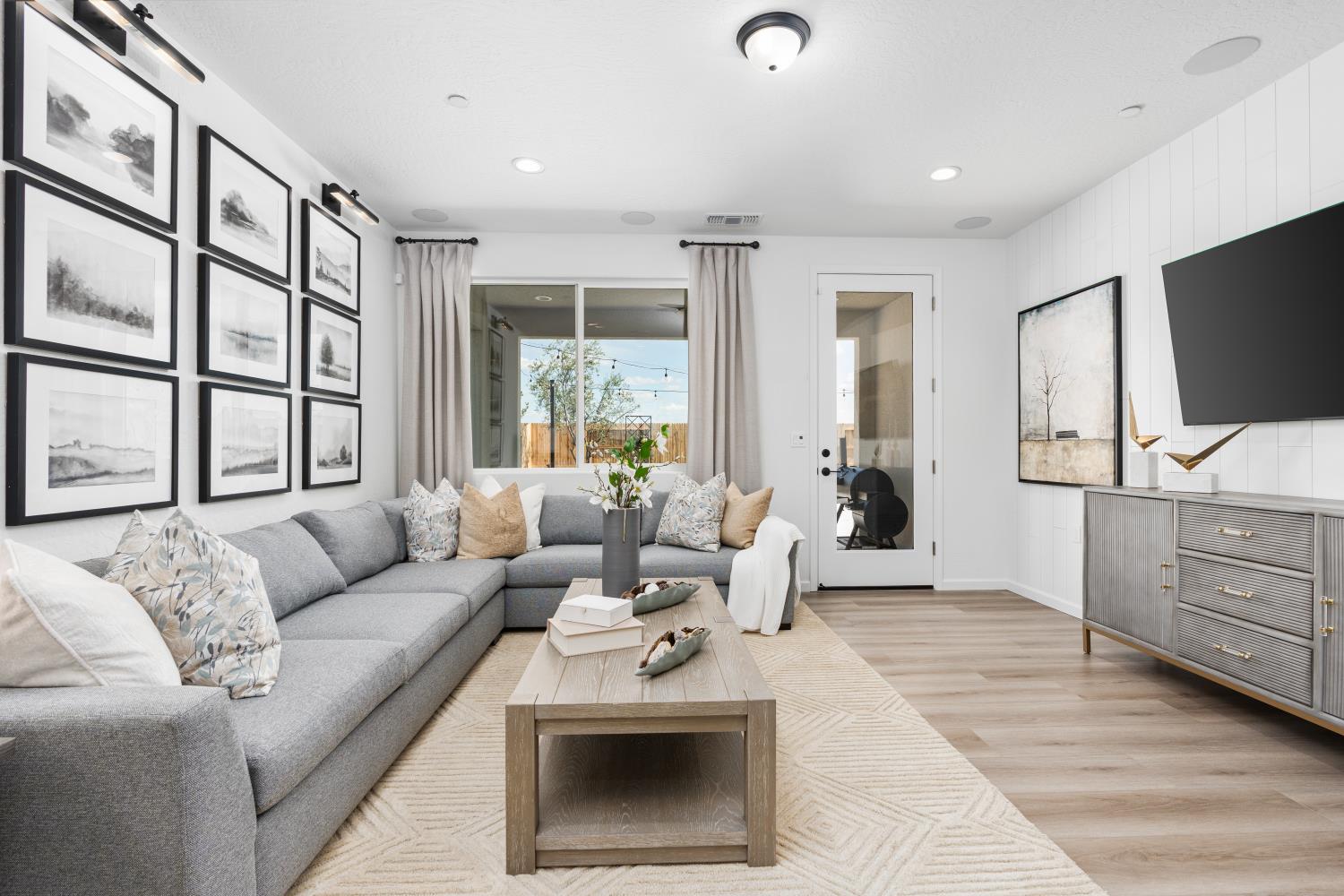 294 N Vista Ave., Fowler, CA 93625