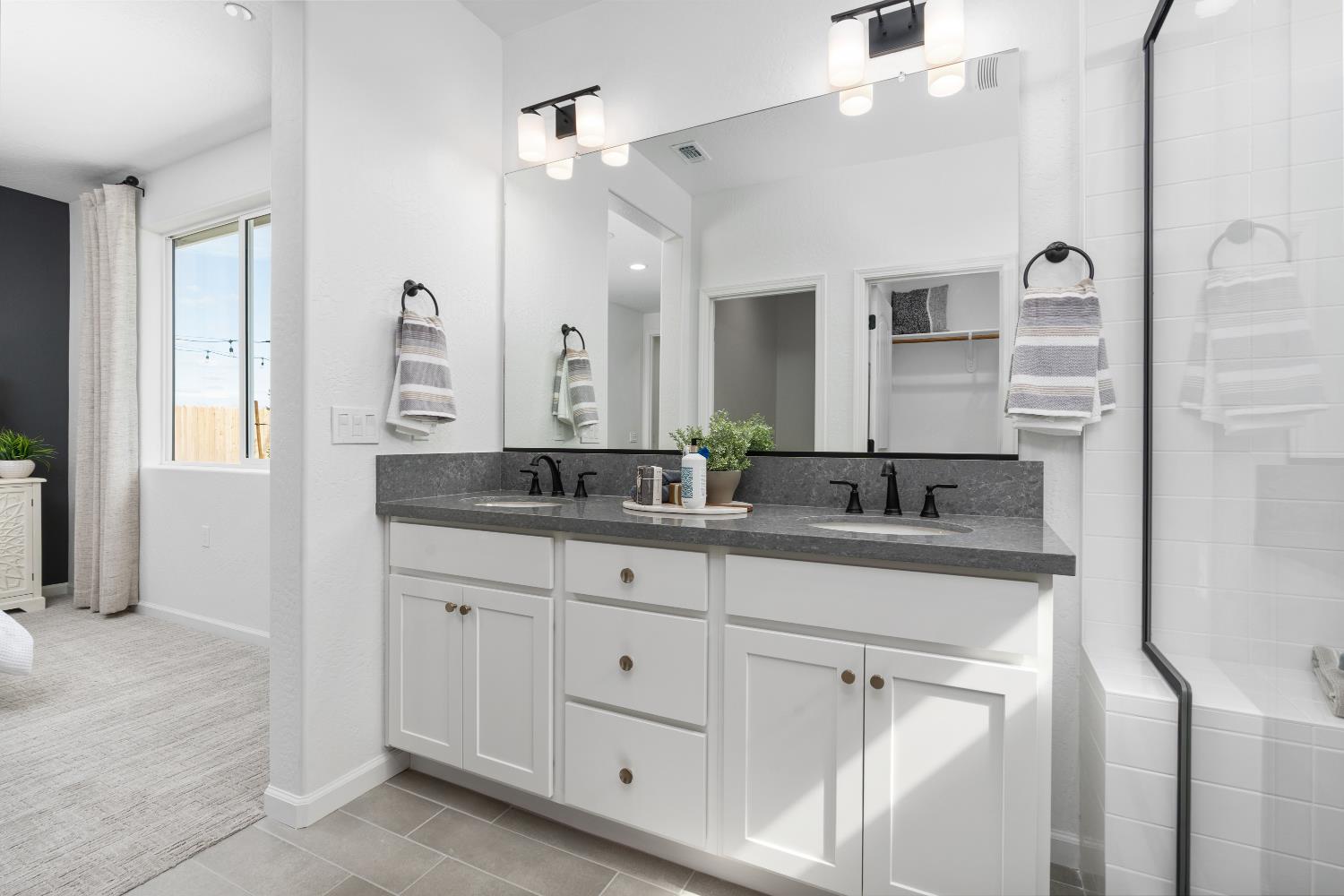 294 N Vista Ave., Fowler, CA 93625