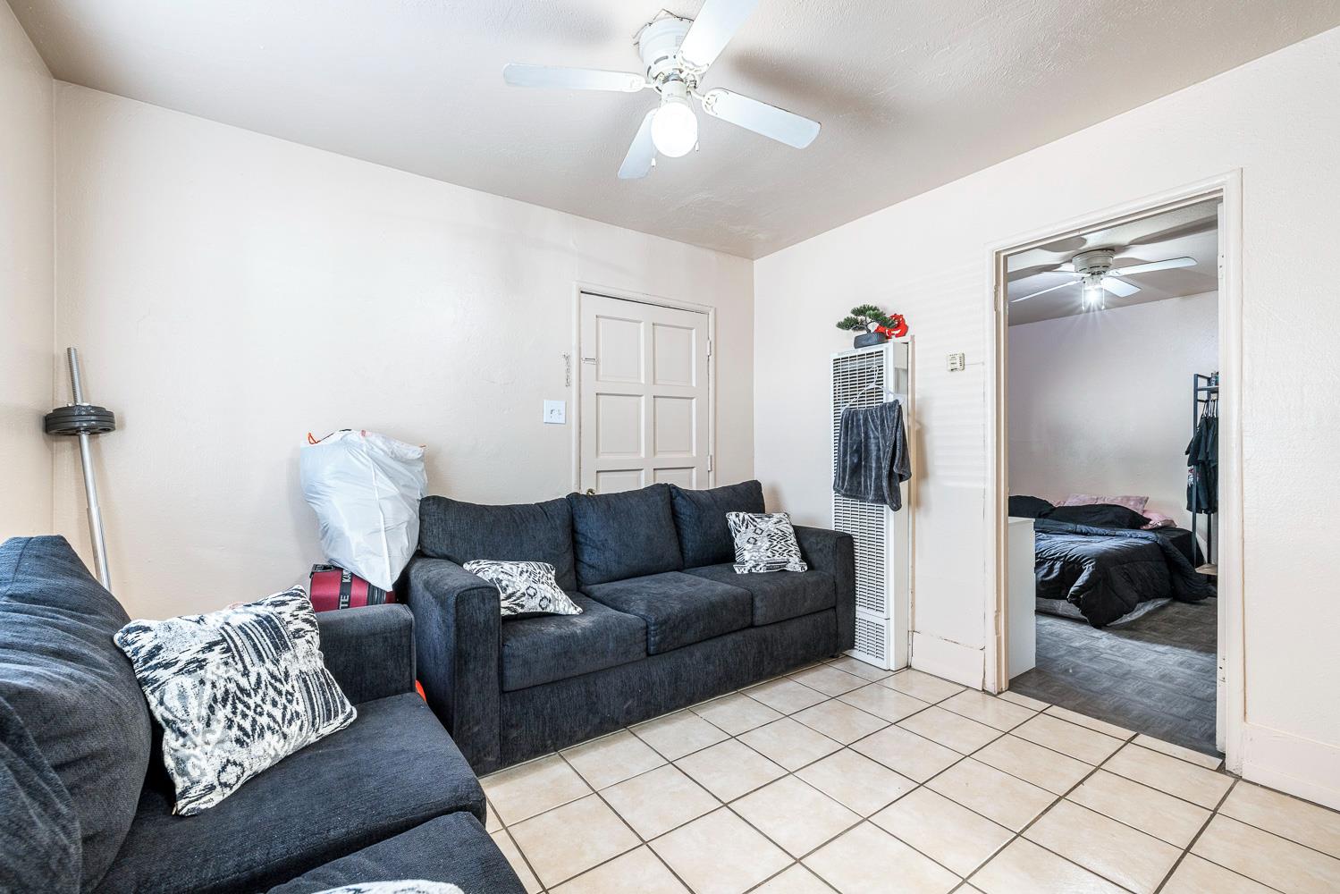 1222 Olive Ave, Sanger, CA 93657