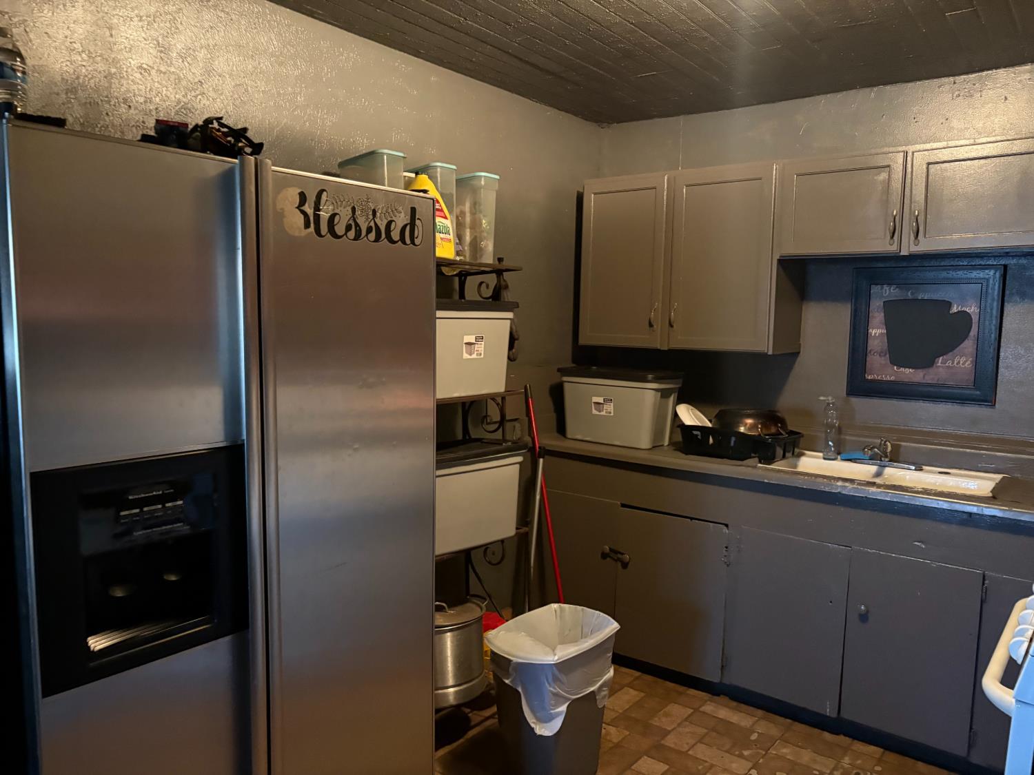 1222 Olive Ave, Sanger, CA 93657
