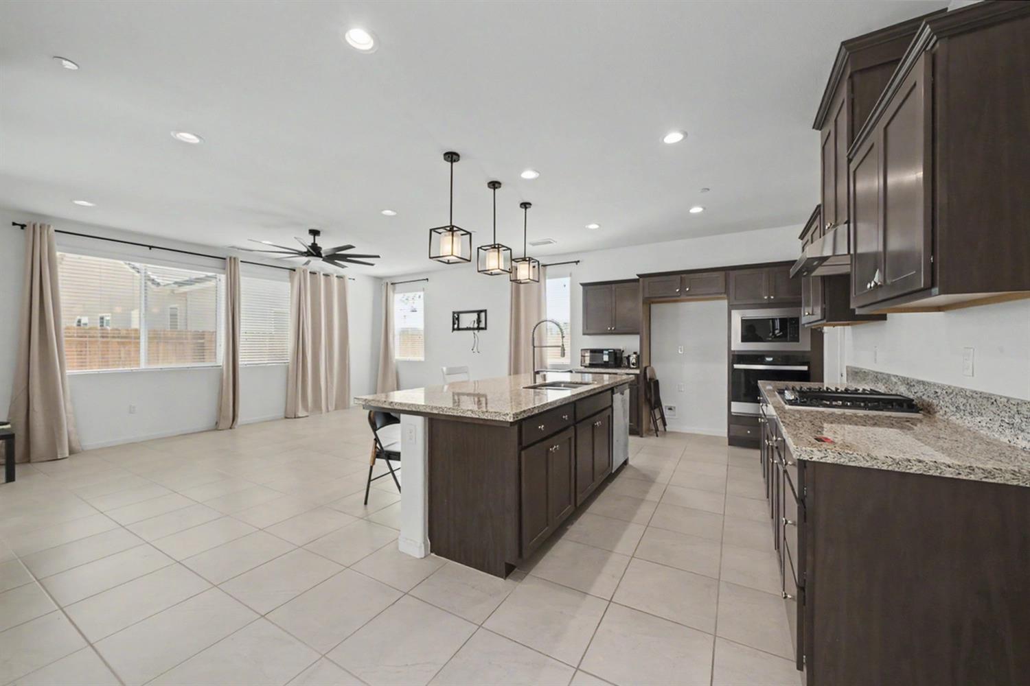 4178 Clavel Ave, Clovis, CA 93619
