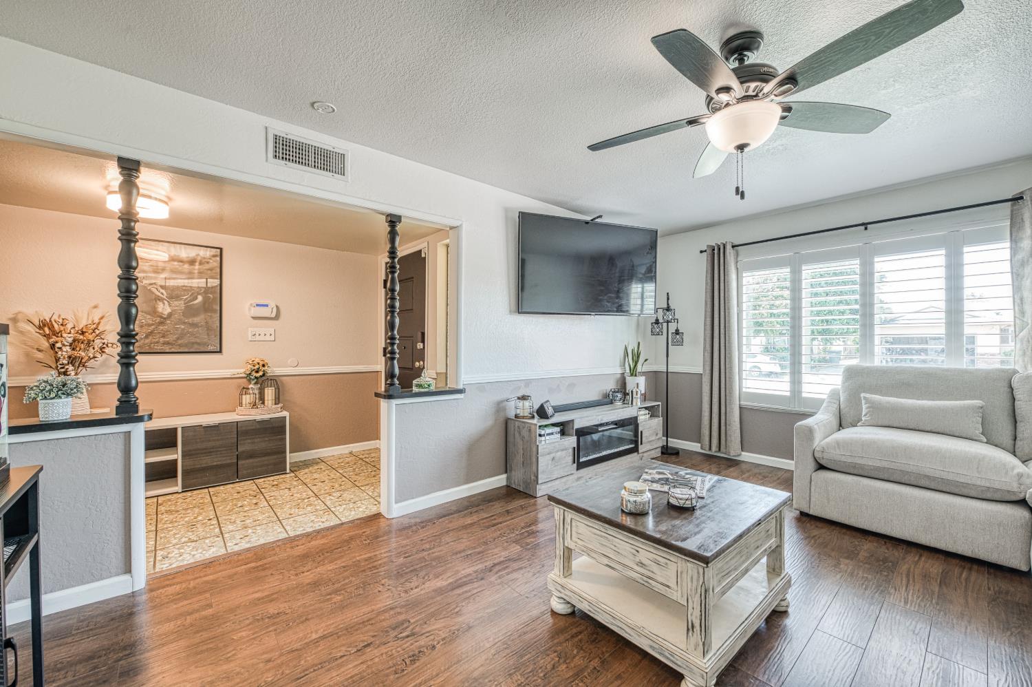 3034 W Indianapolis Ave, Fresno, CA 93722
