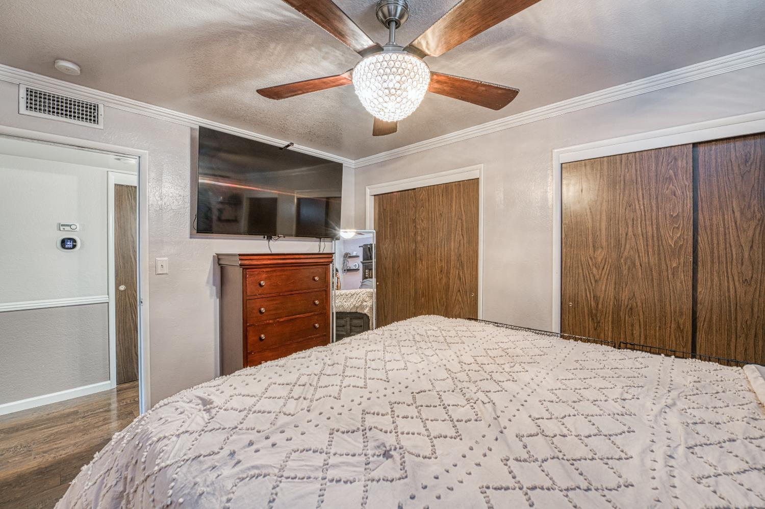 3034 W Indianapolis Ave, Fresno, CA 93722