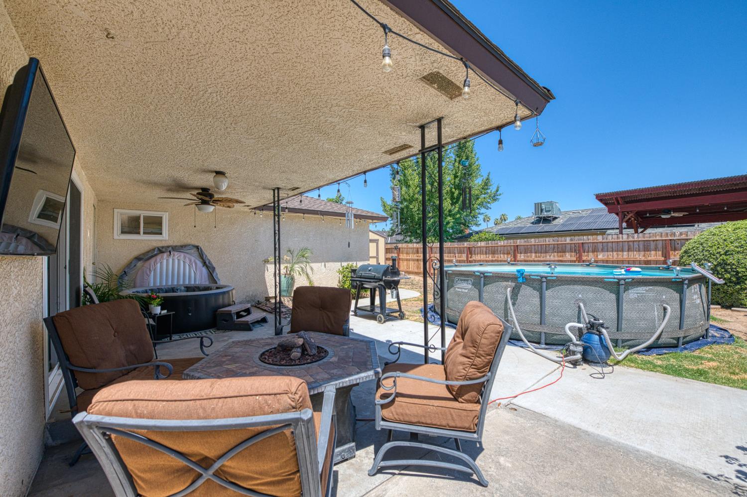 3034 W Indianapolis Ave, Fresno, CA 93722