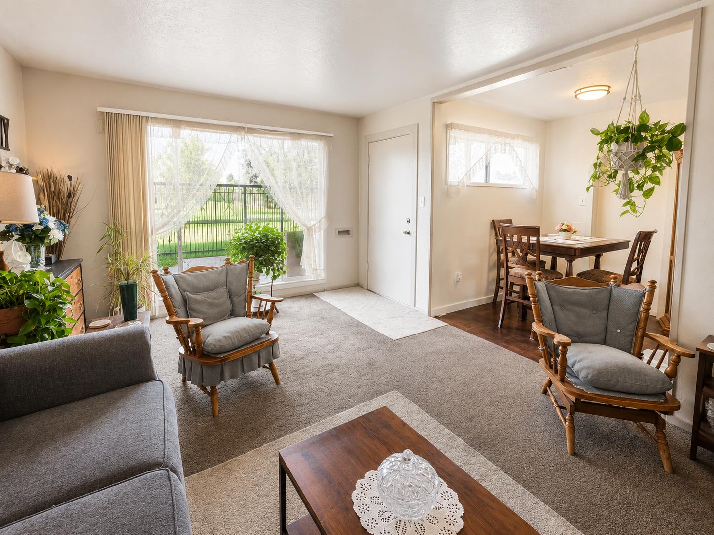 455 Baker St, Coalinga, CA 93210