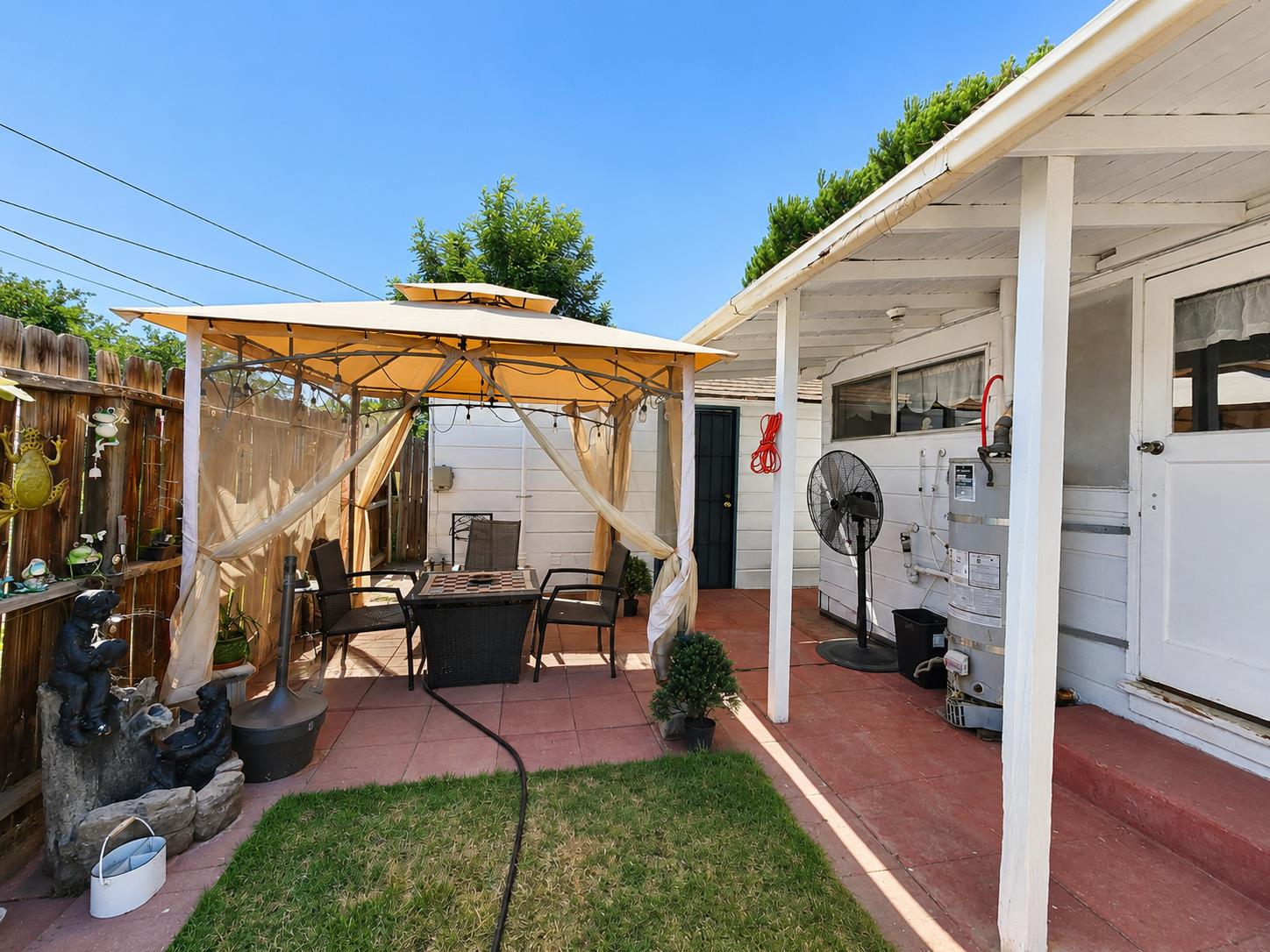 455 Baker St, Coalinga, CA 93210