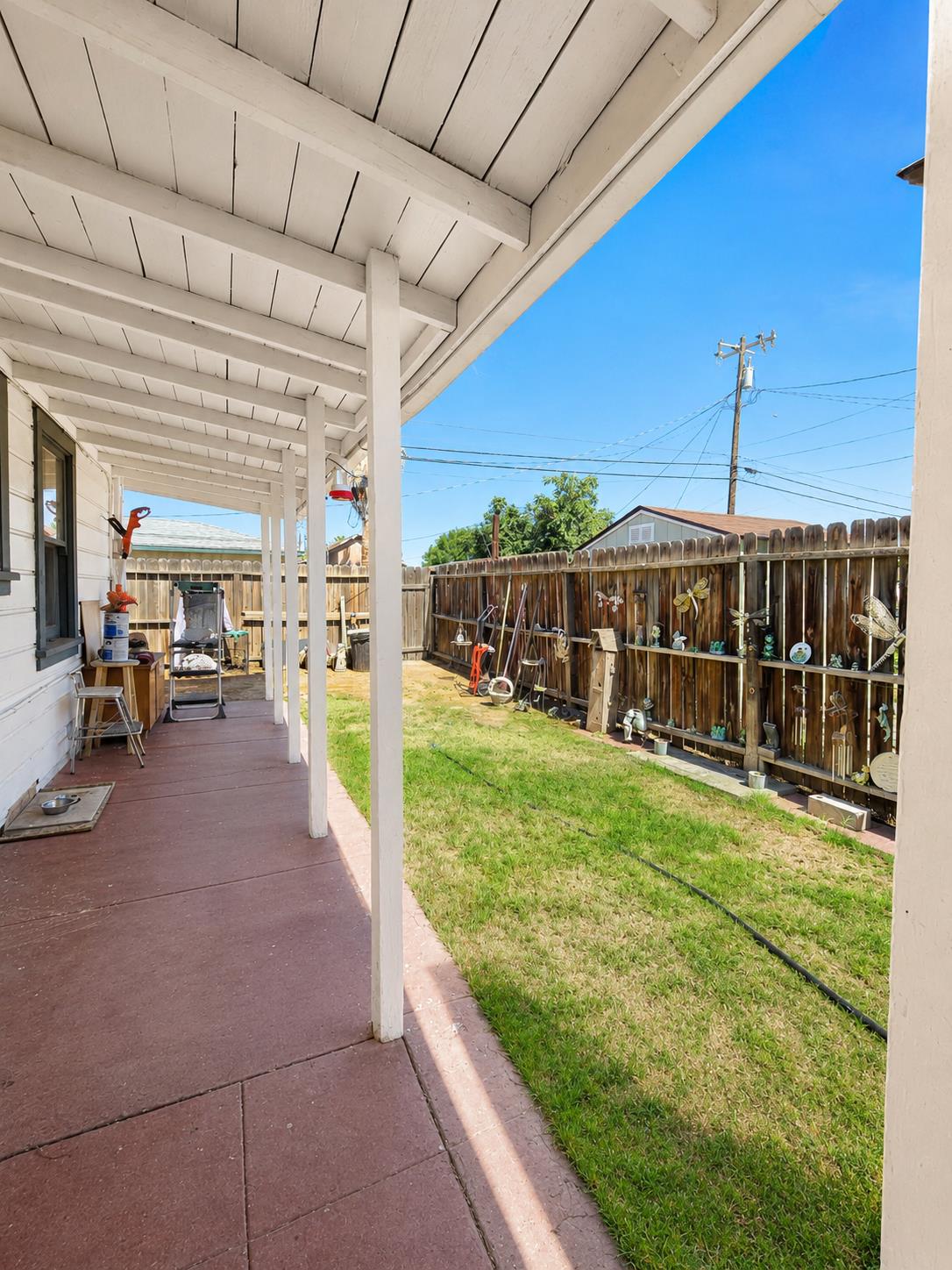 455 Baker St, Coalinga, CA 93210