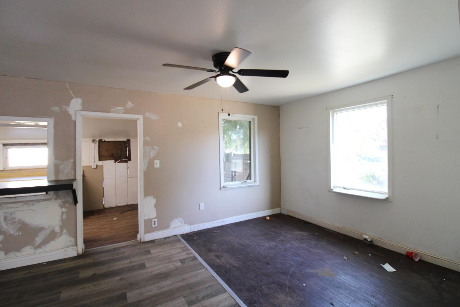 432 4th St, Clovis, CA 93612