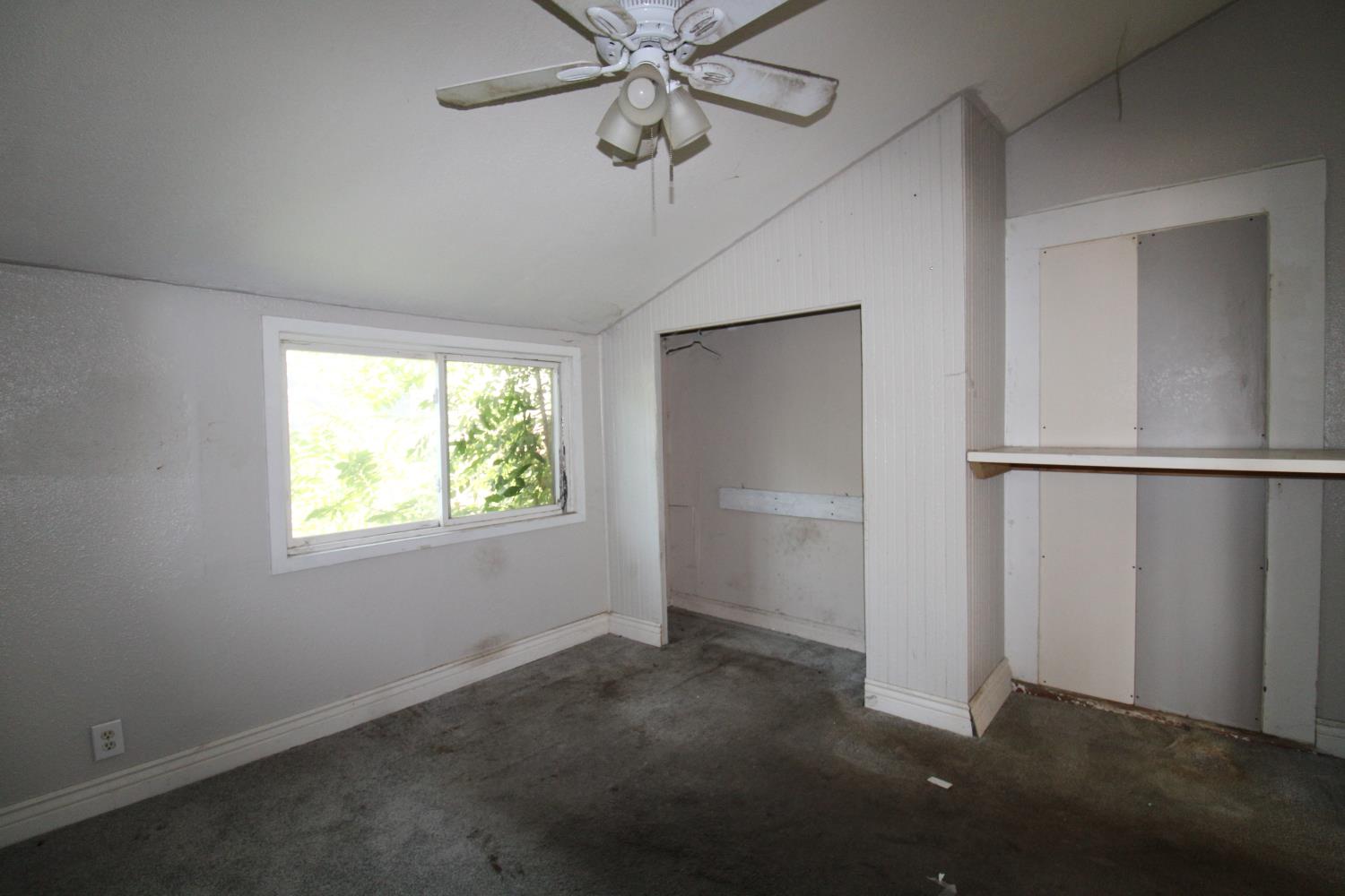 432 4th St, Clovis, CA 93612