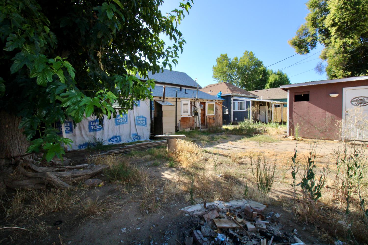 432 4th St, Clovis, CA 93612