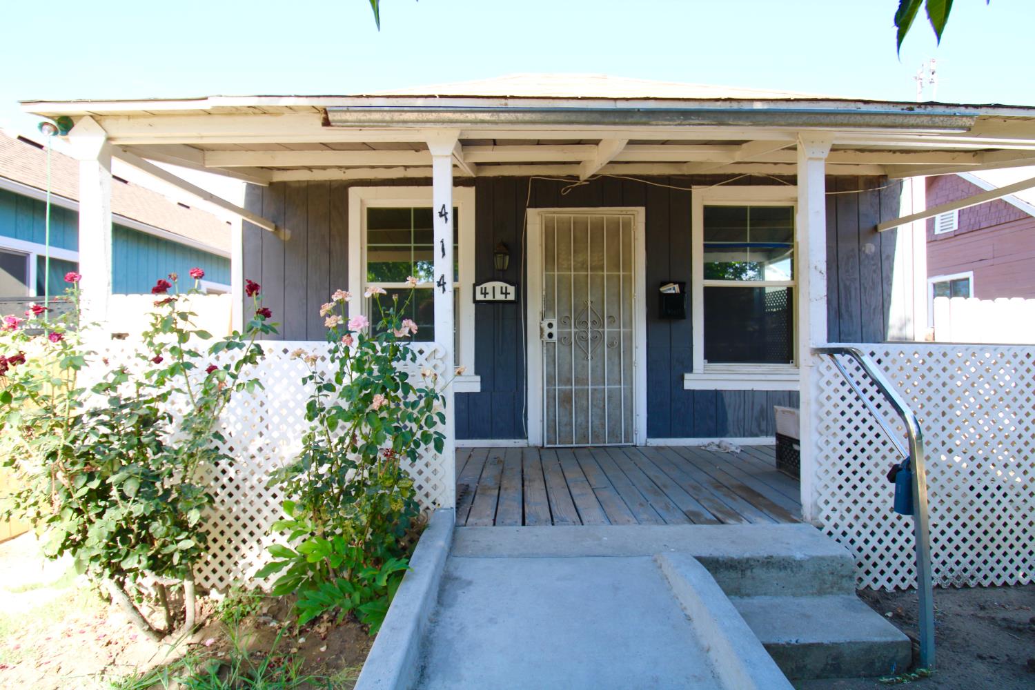 432 4th St, Clovis, CA 93612