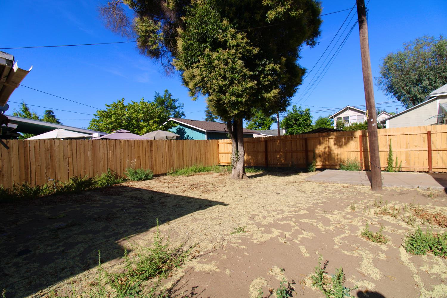 432 4th St, Clovis, CA 93612