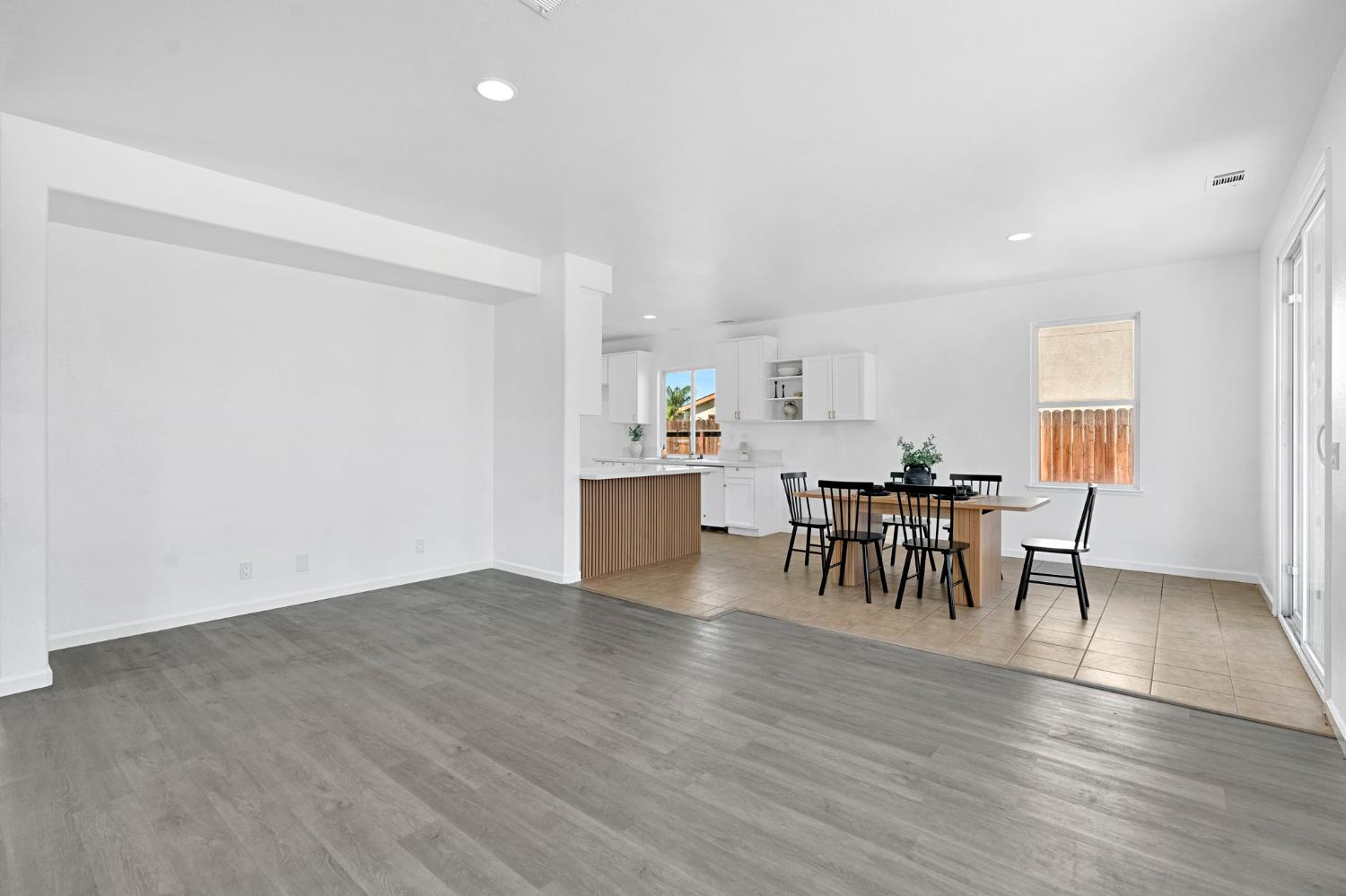 5306 E Tower Ave, Fresno, CA 93725