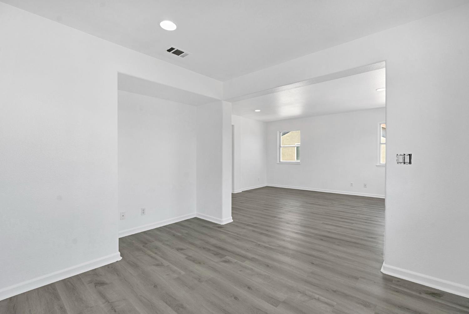 5306 E Tower Ave, Fresno, CA 93725
