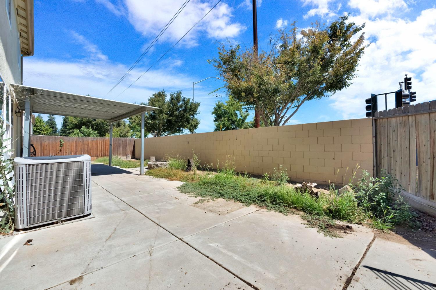 5306 E Tower Ave, Fresno, CA 93725