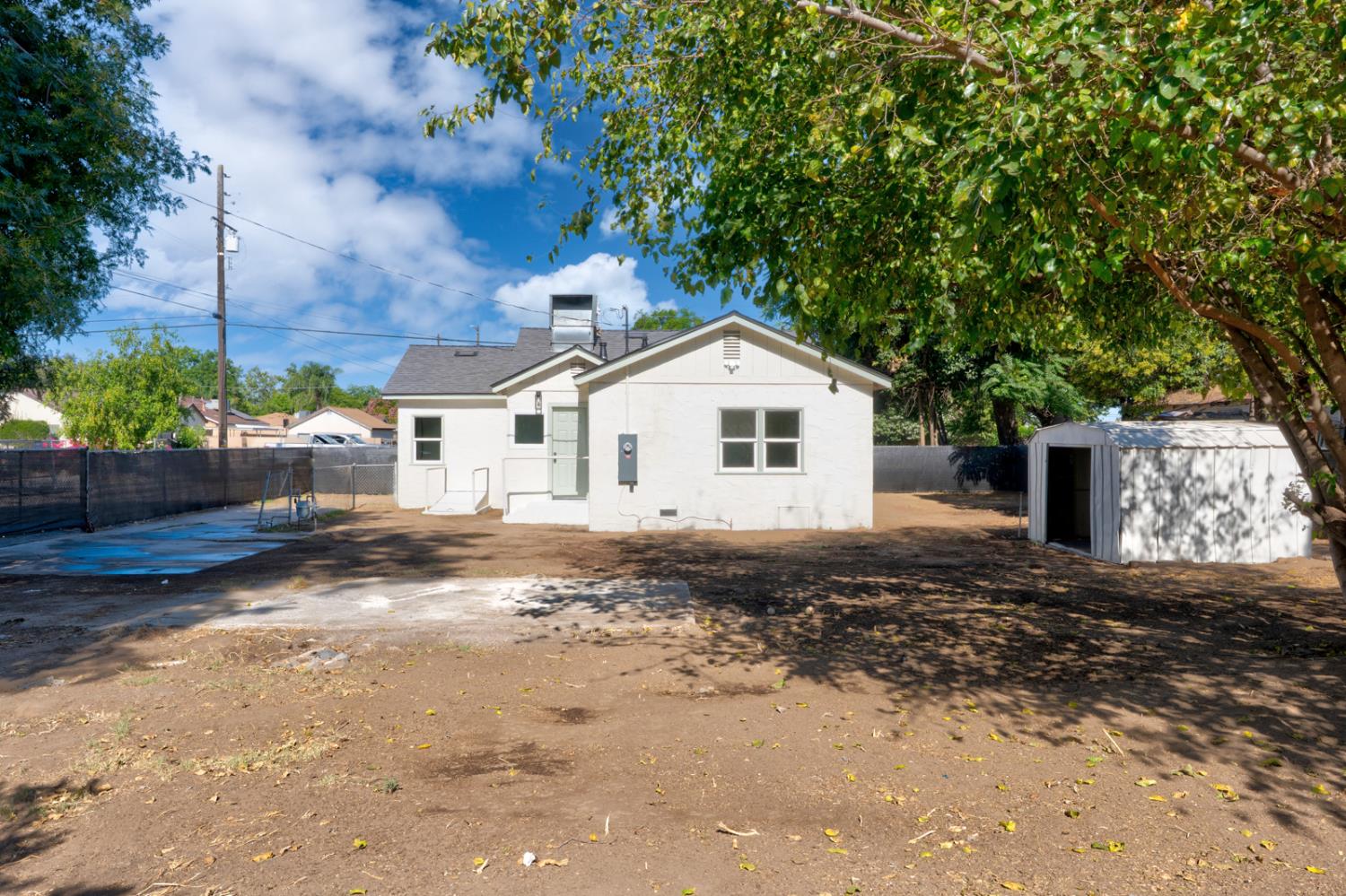 426 N Maple Ave, Fresno, CA 93702