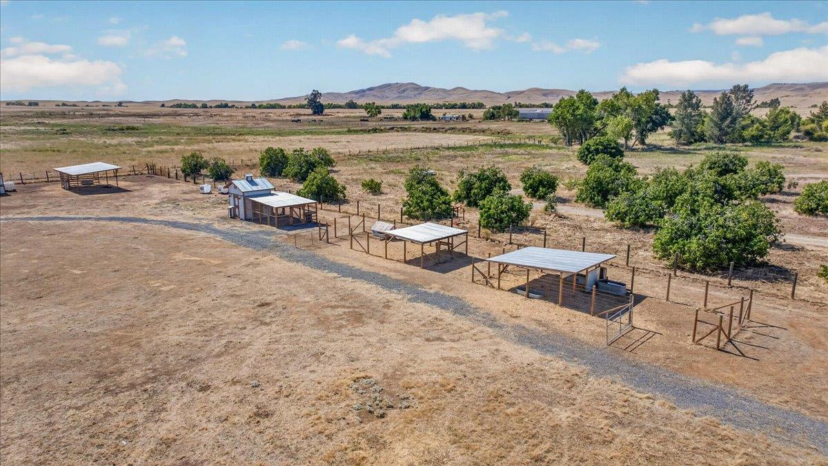 12228 Tollhouse Rd, Clovis, CA 93619