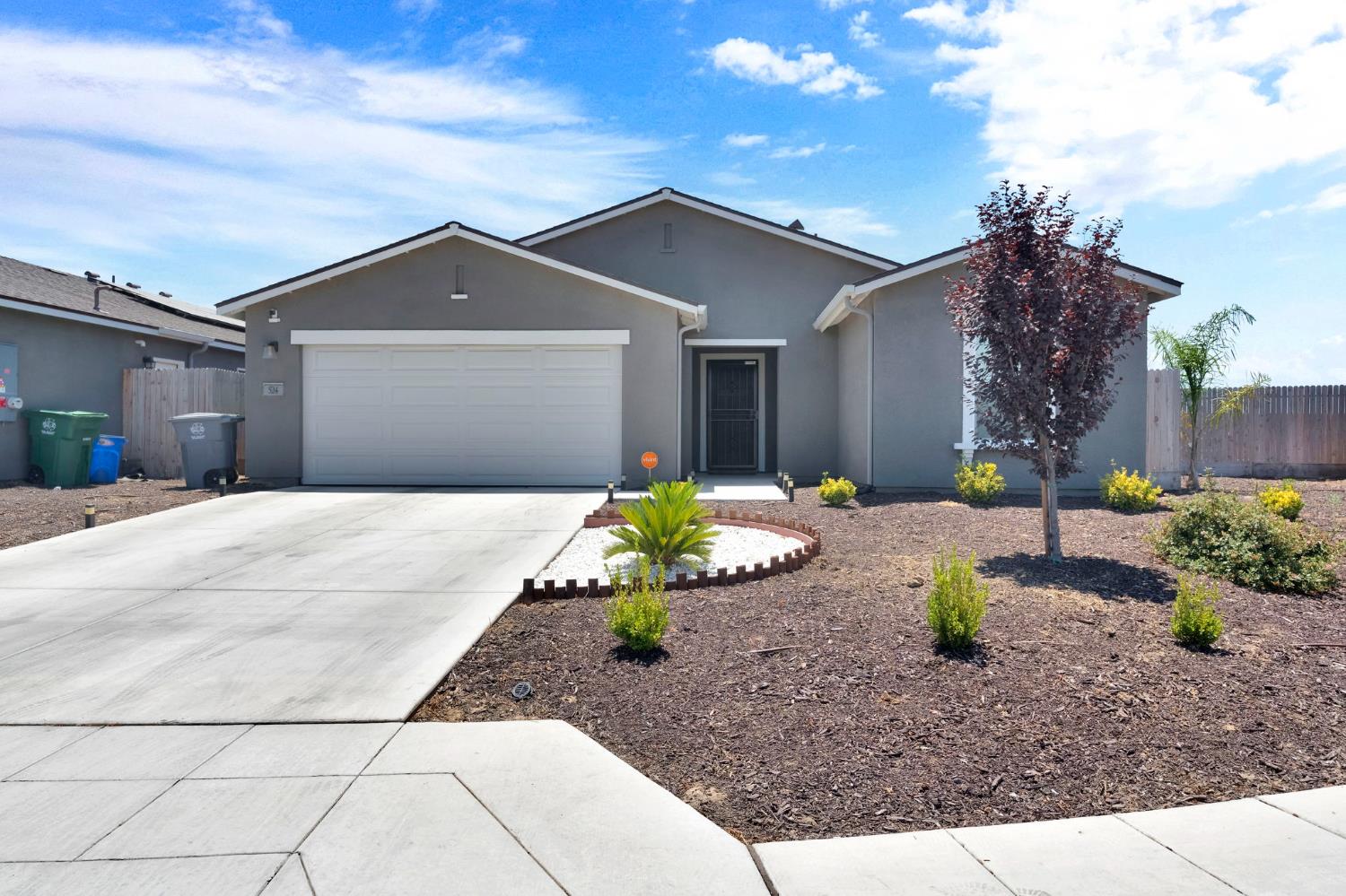 524 San Carlos Ave, Madera, CA 93637
